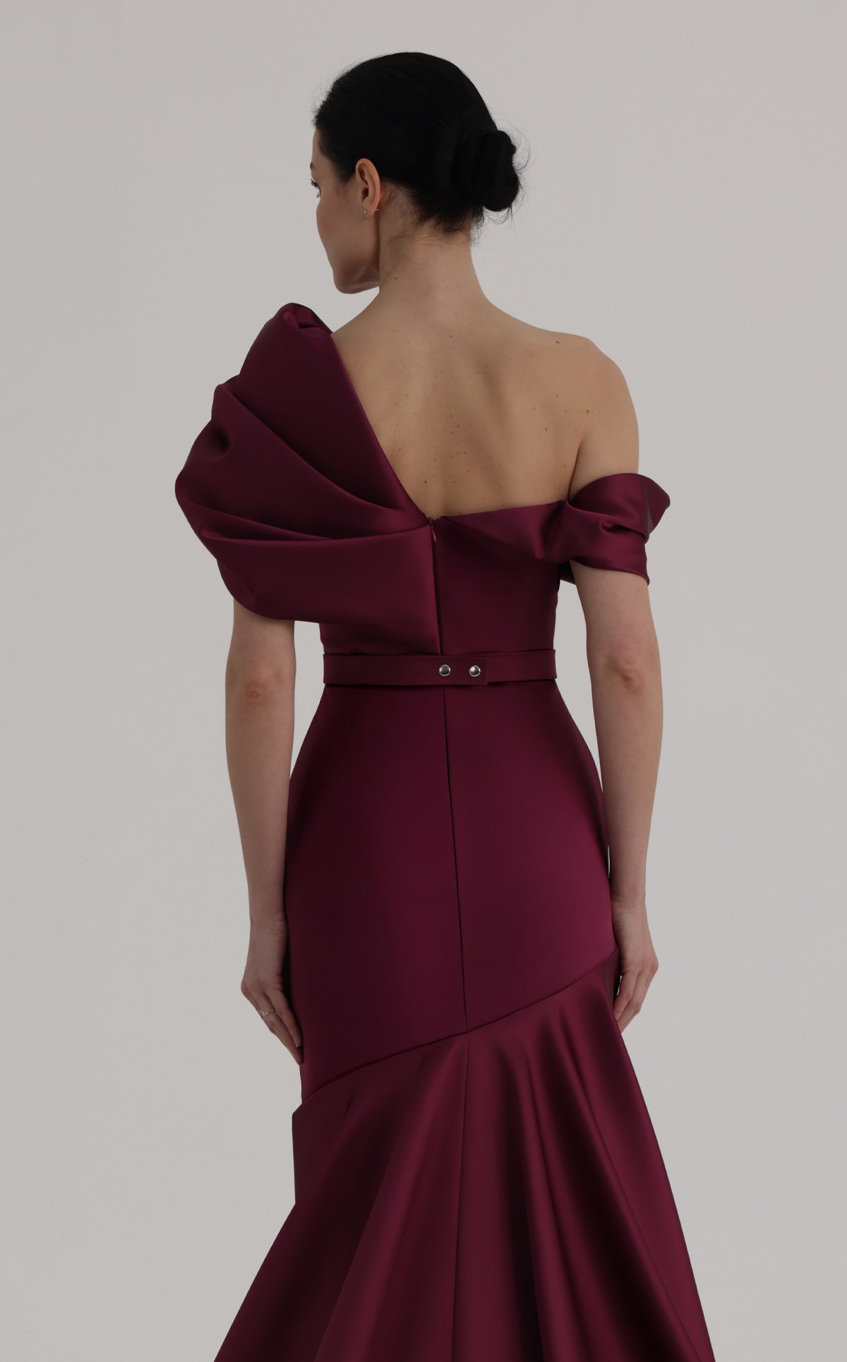 MNM Couture O07841