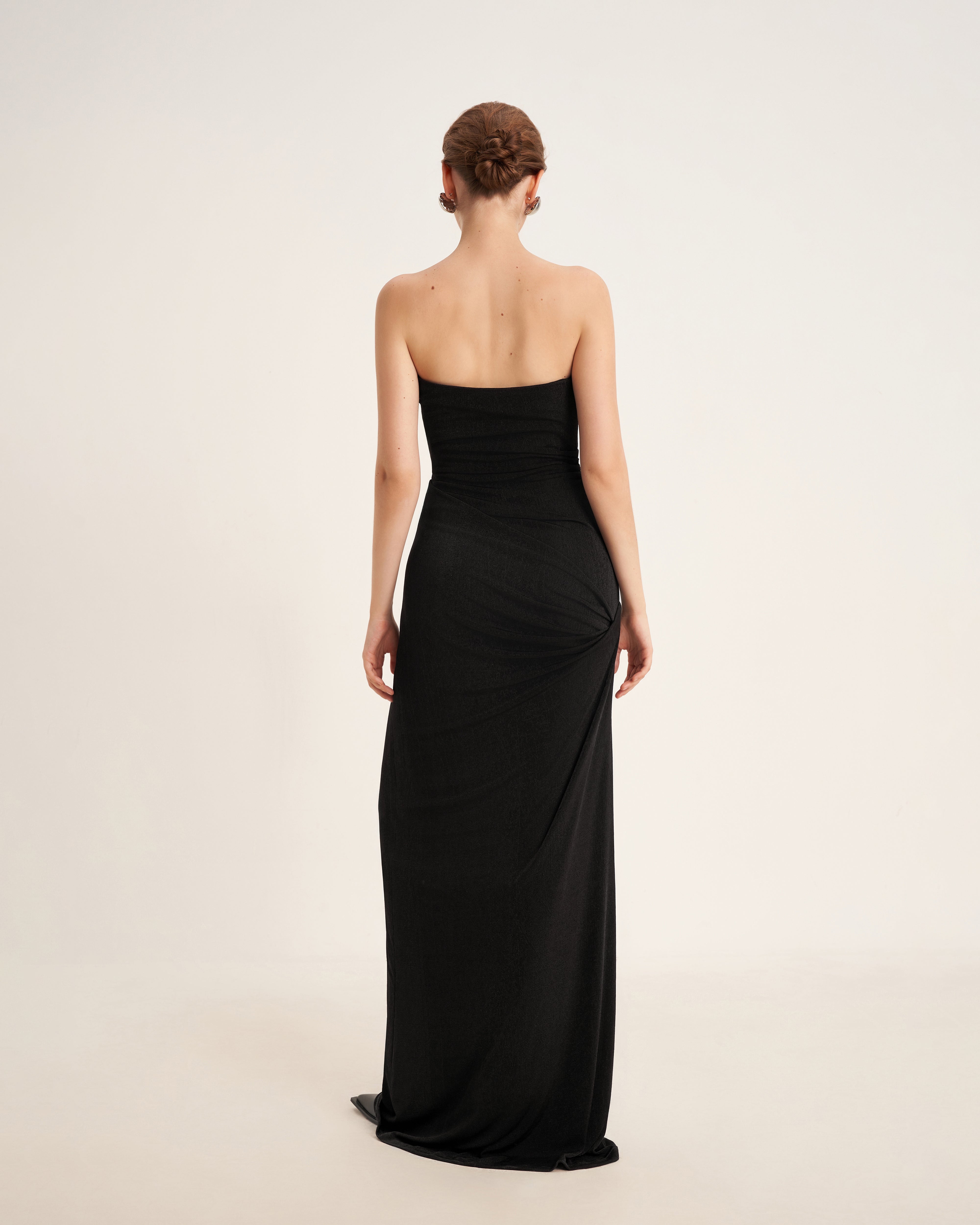 Mirer - Pansy Sheath Elastance Jersey Maxi Dress With Cape