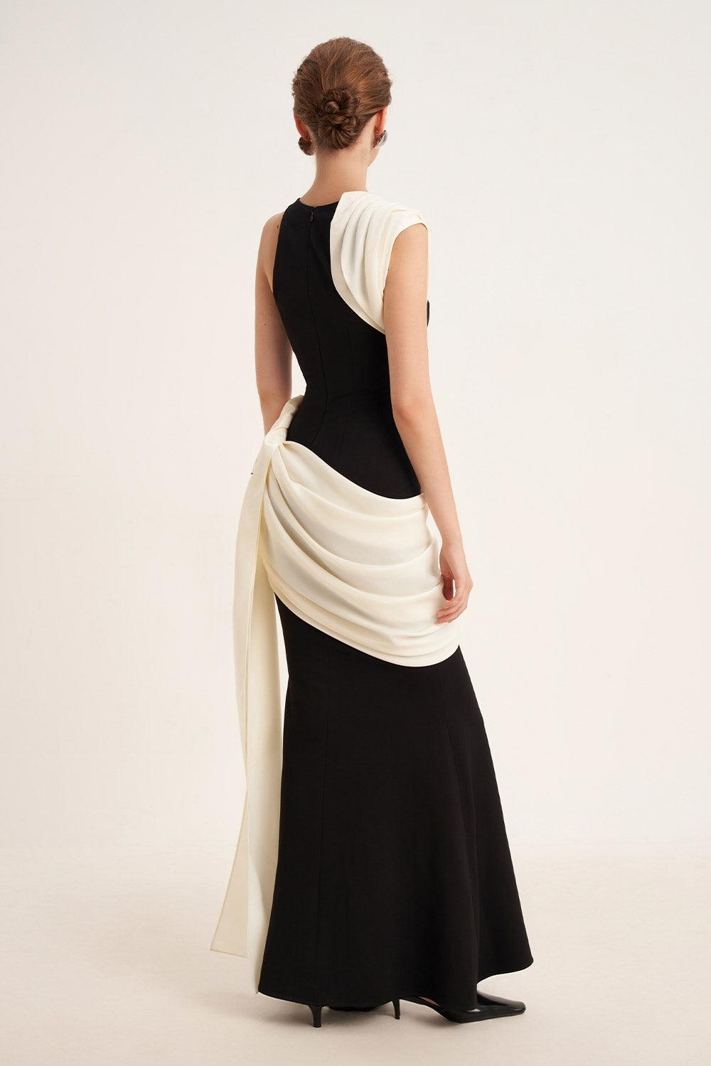 Mirer - Poppy Trumpet Asymmetric Neck Elastic Cotton Floor Length Dress-3