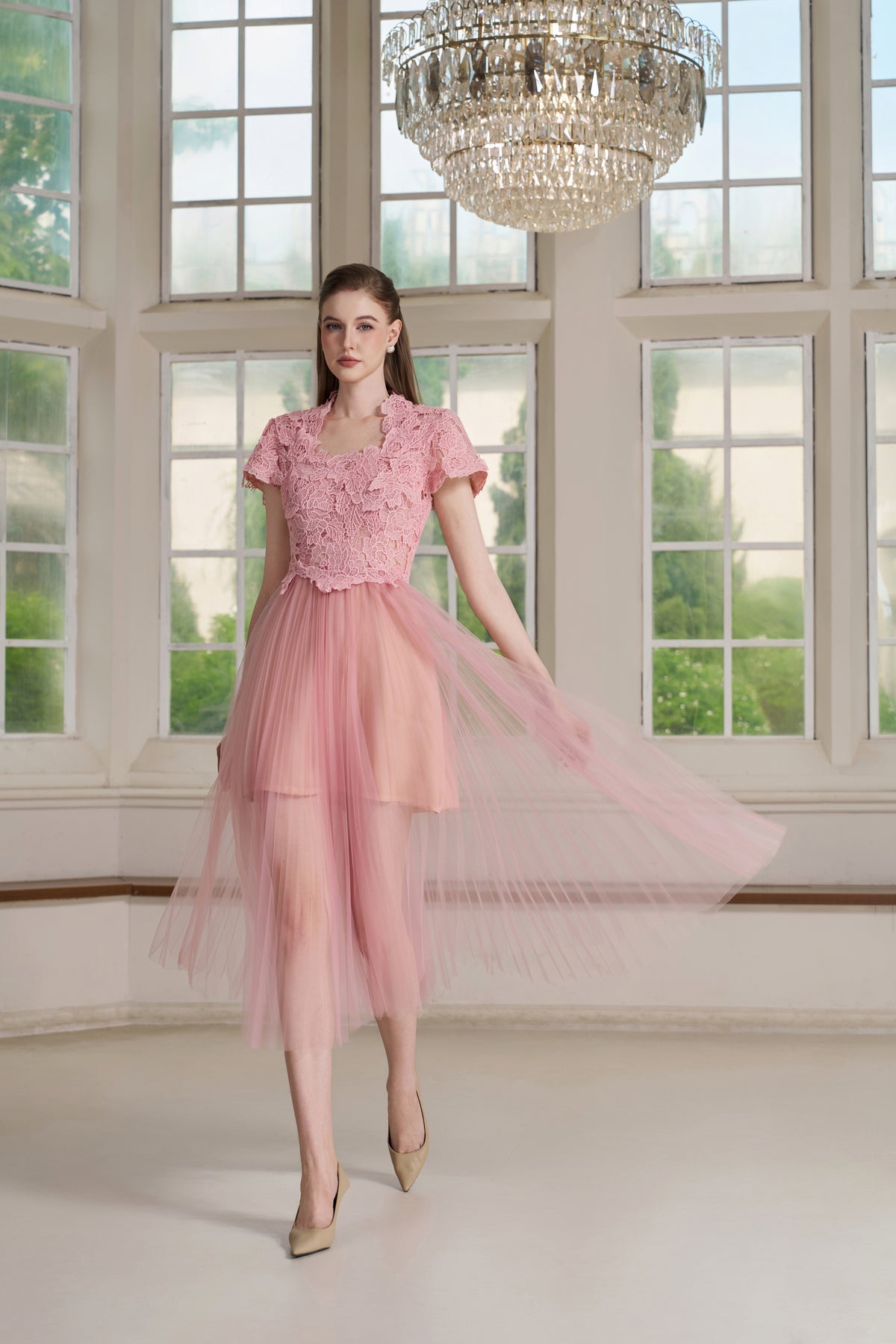 Niven Dress – Petal Pink Midi Dress