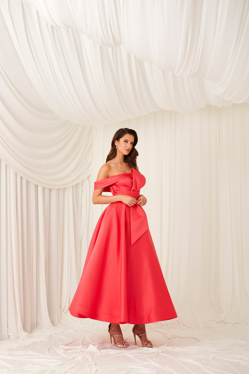 Nour Fathallah N0511 - Sophisticated Mikado A-Line Midi Dress with Ruched Details