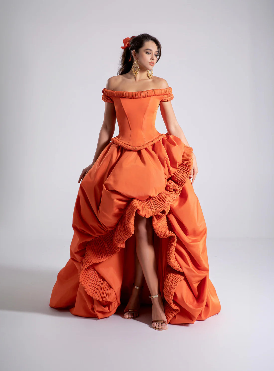 Radiant Taffeta Bloom with Draped Elegance F02913