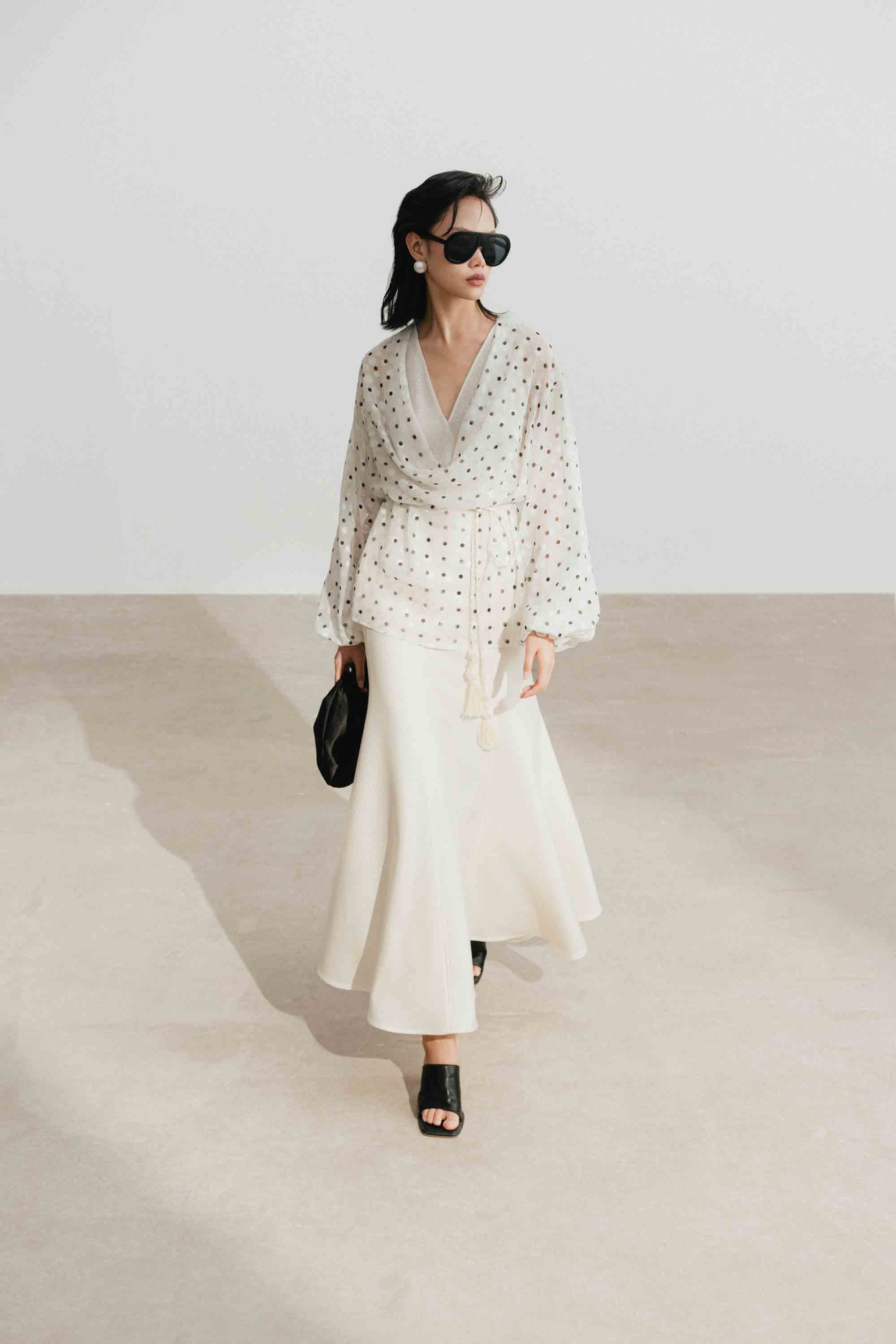 Polka Dot V-Neck Set Design
