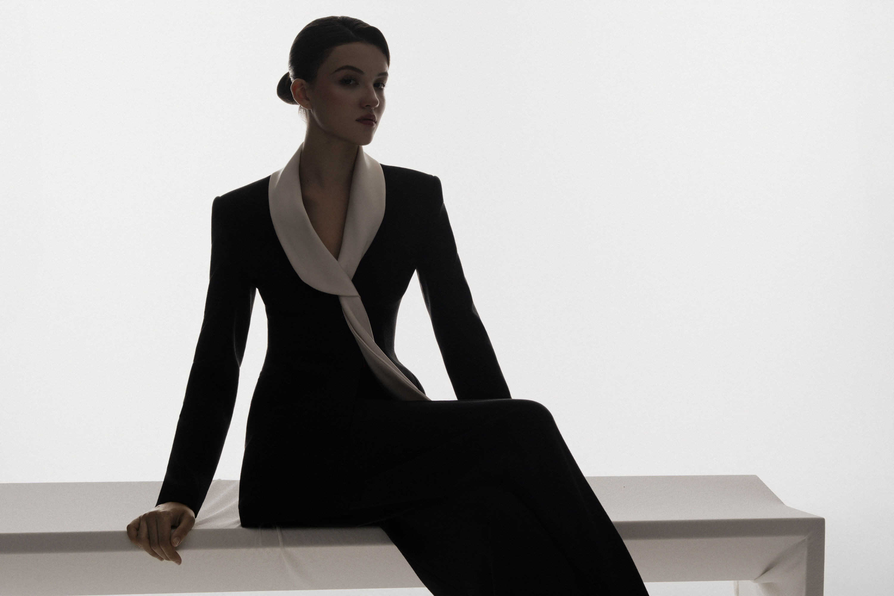Silk-Scarf Lapel Tailored Set Design