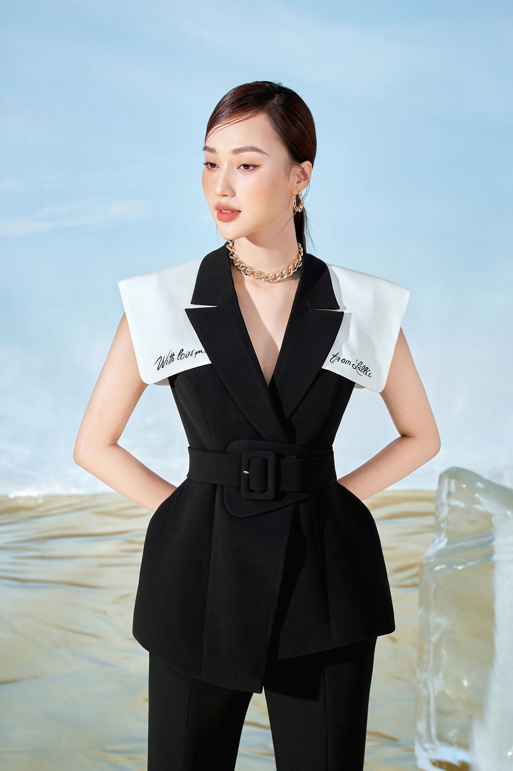 Rum Vest Rum Flared Pants