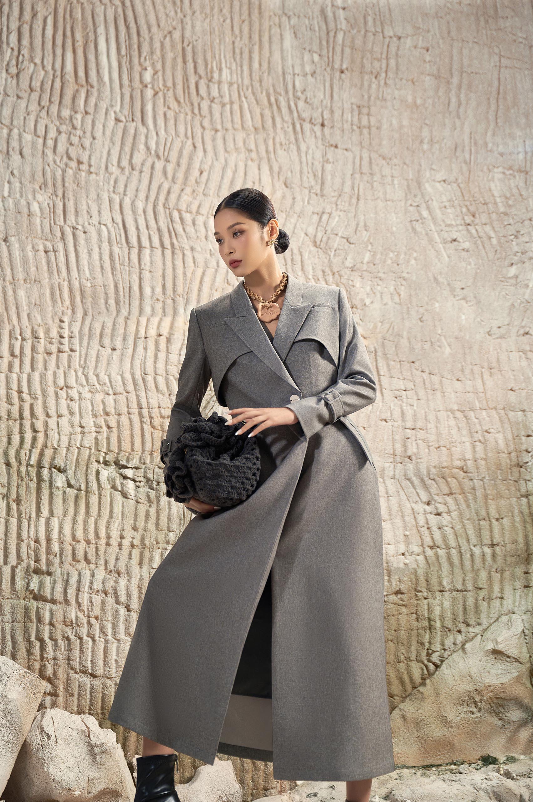 Clay Chic Blazer Croptop