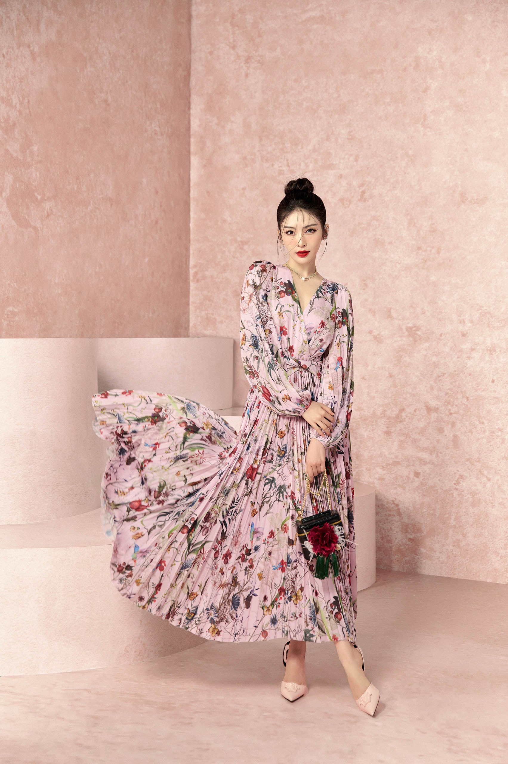 Lavender Pink Pleated Maxi Dress