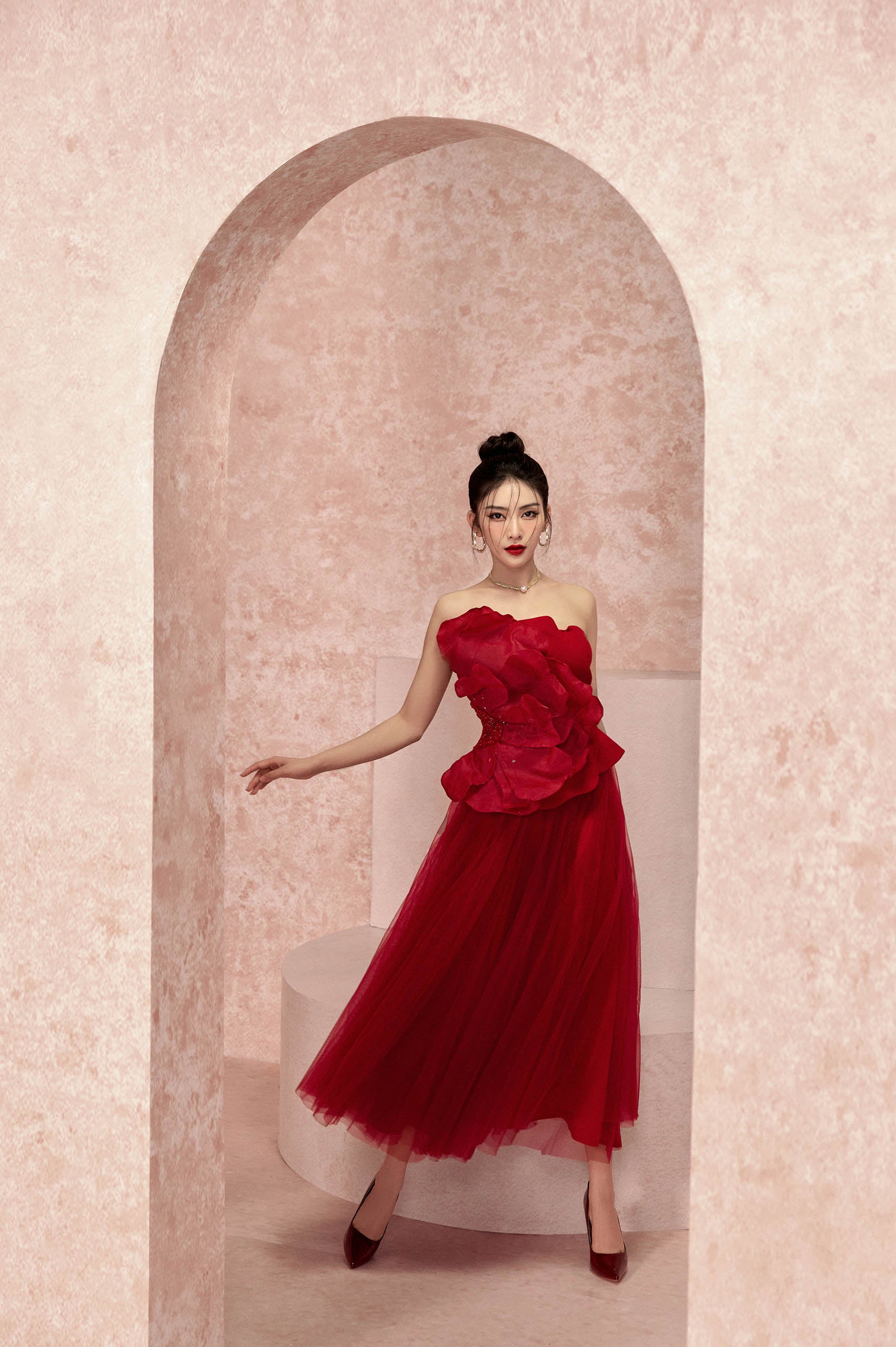 Pomegranate Floral 3D Strapless Shirt & Chiffon Skirt