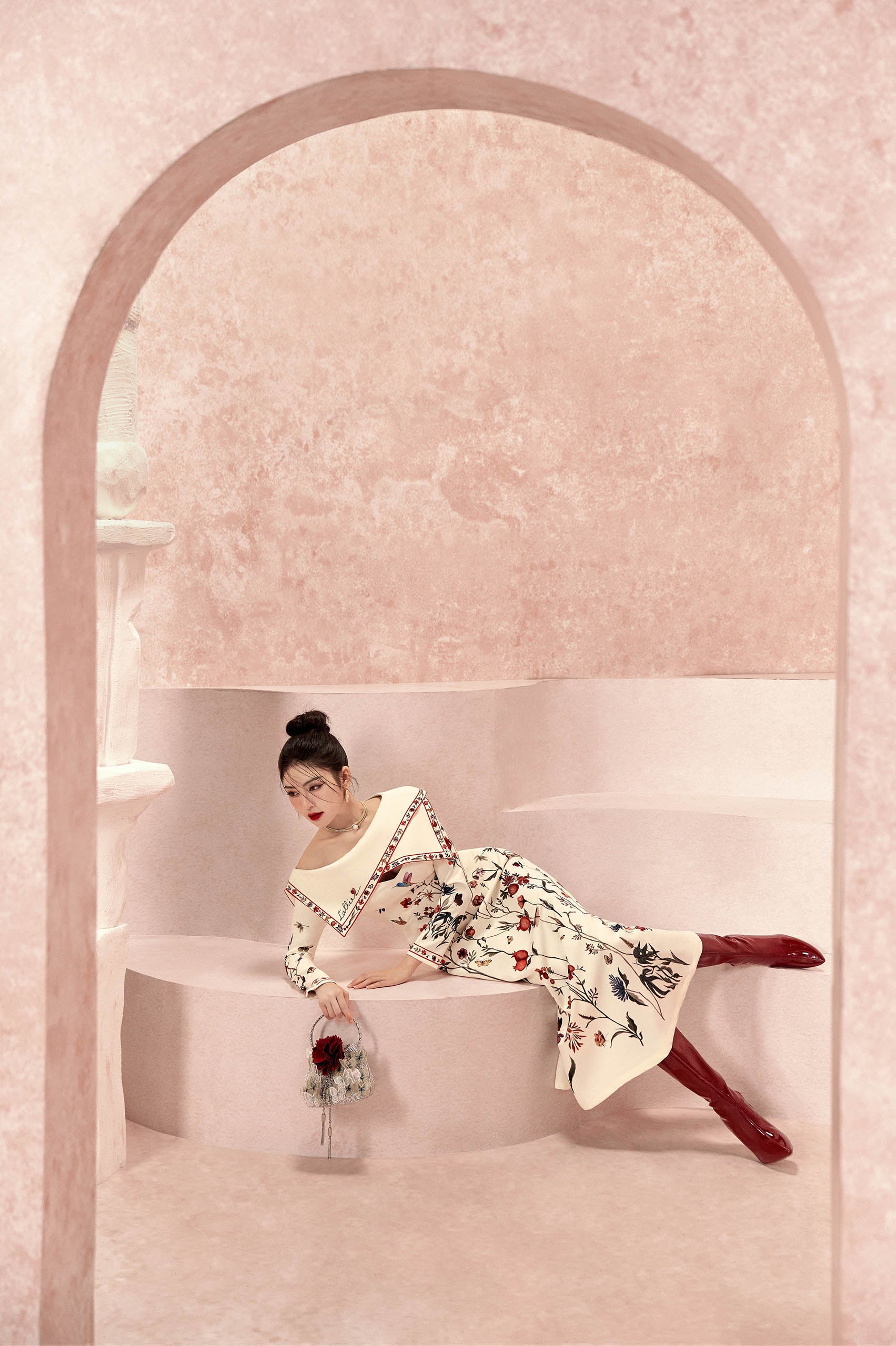 Elegant Letter Flower Dress VL1010