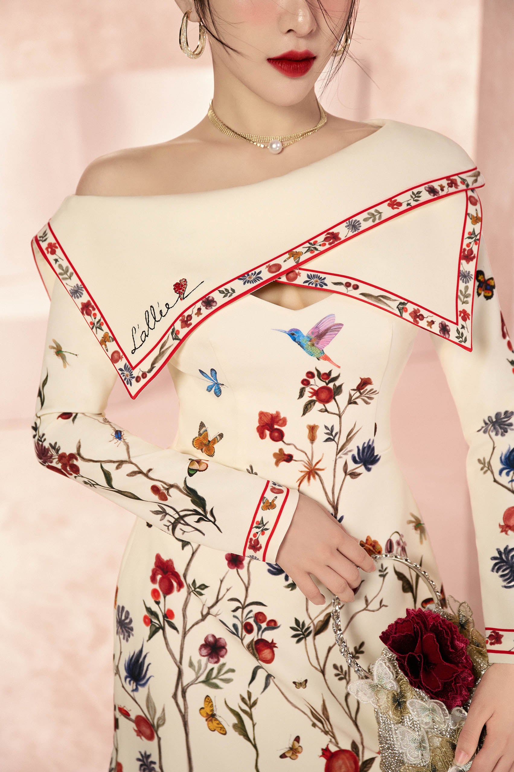 Elegant Letter Flower Dress VL1010