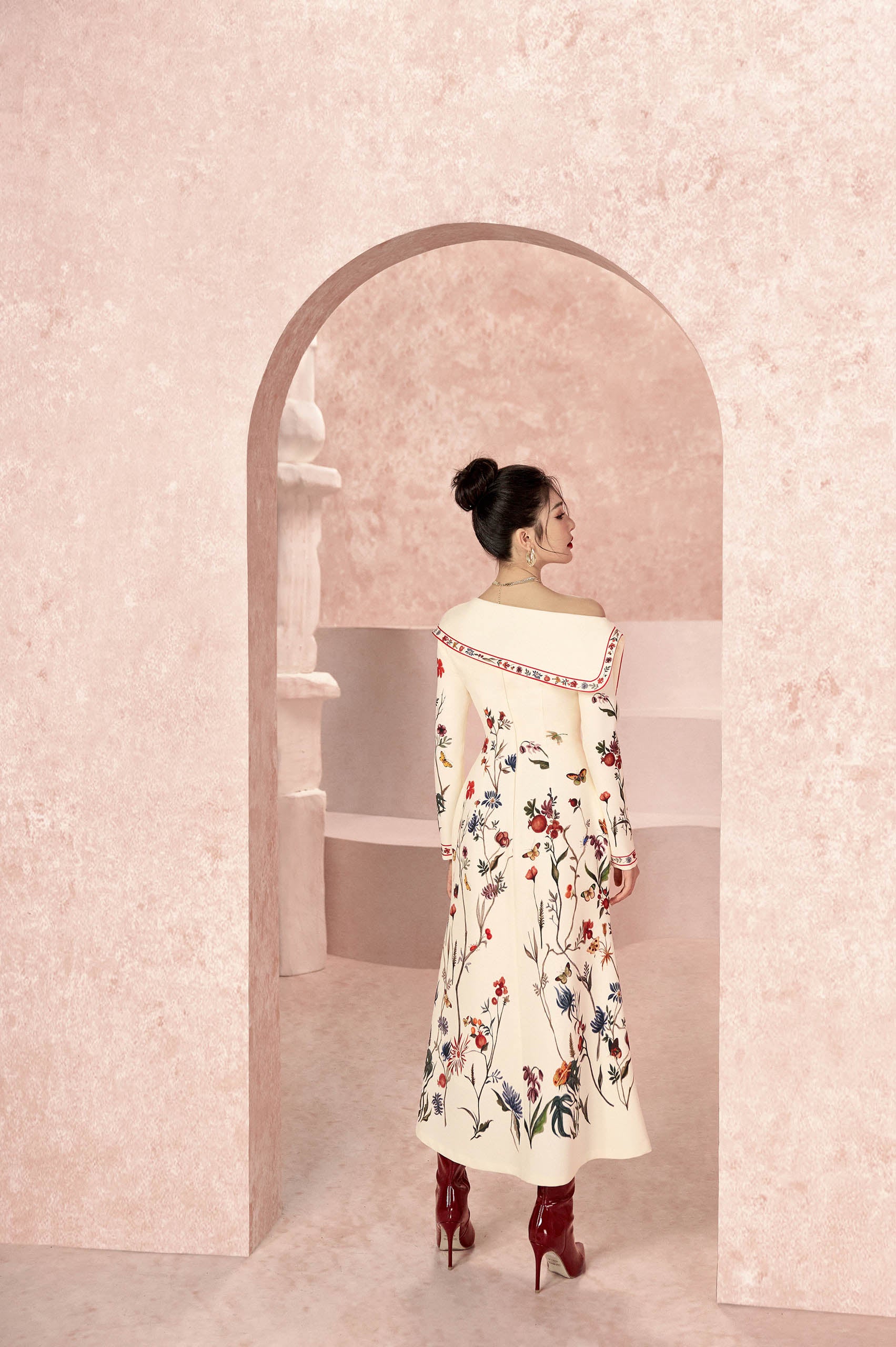 Elegant Letter Flower Dress VL1010