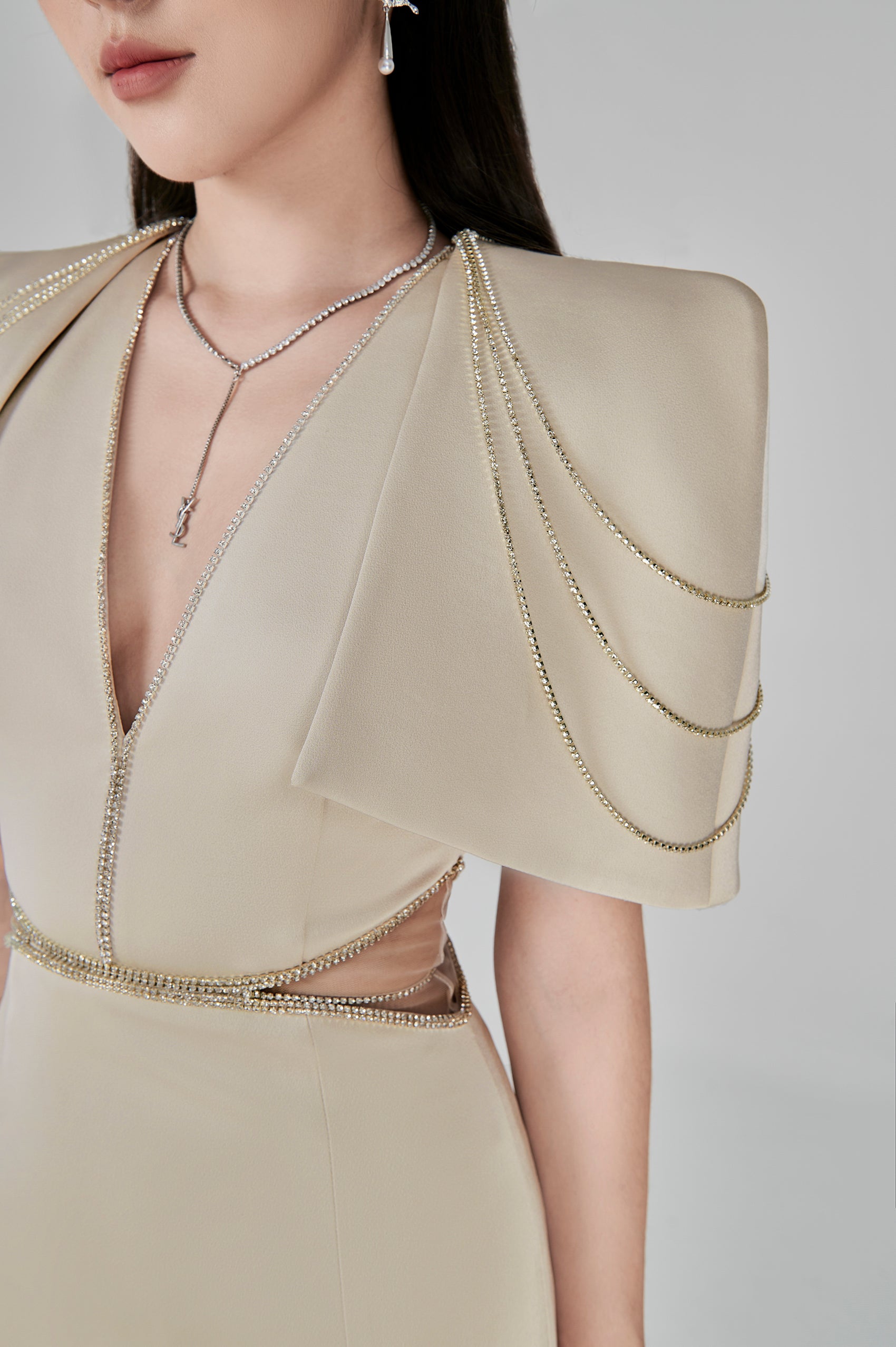 Calista Deep V-neck Fishtail Gown