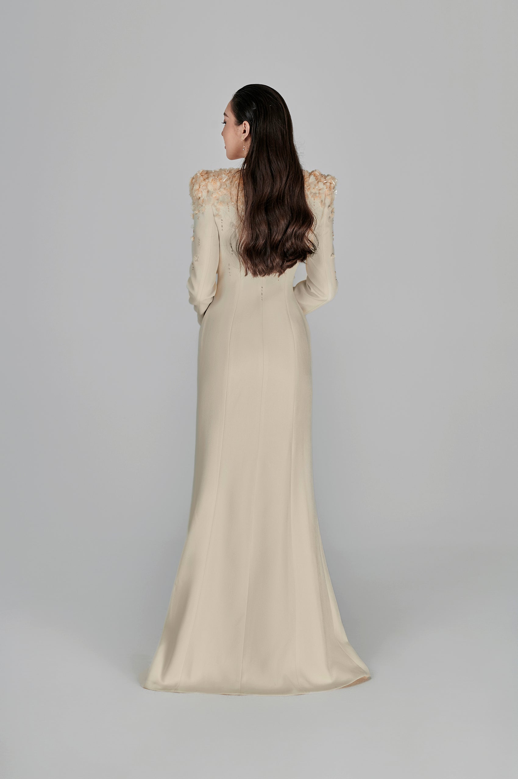 Ines Deep V-neck Gown - VL1019