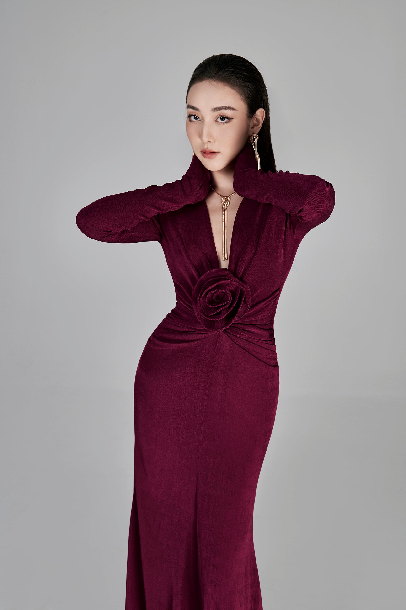 Erina Deep V-neck Fishtail Gown