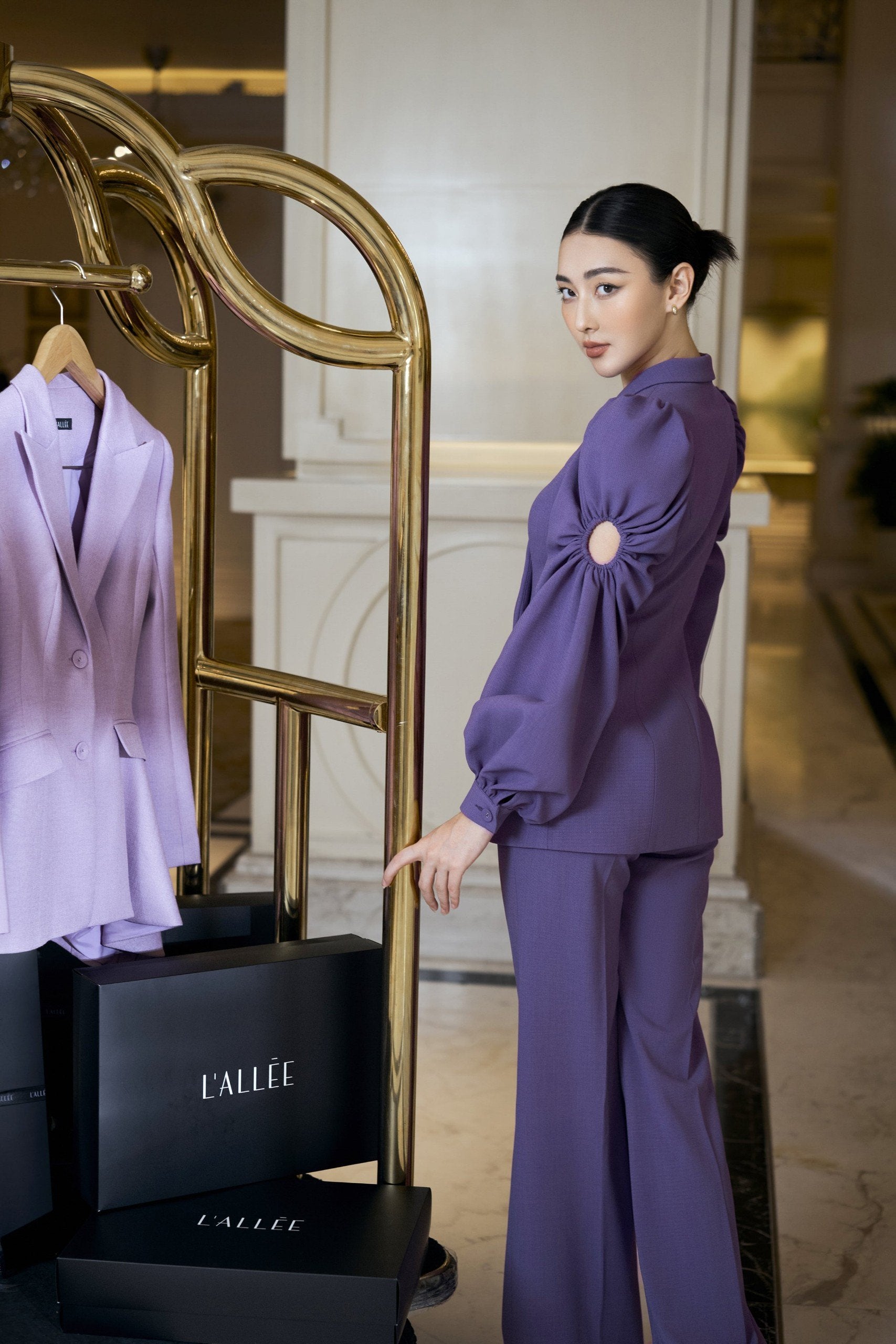 Nora Puff Sleeves Blazer