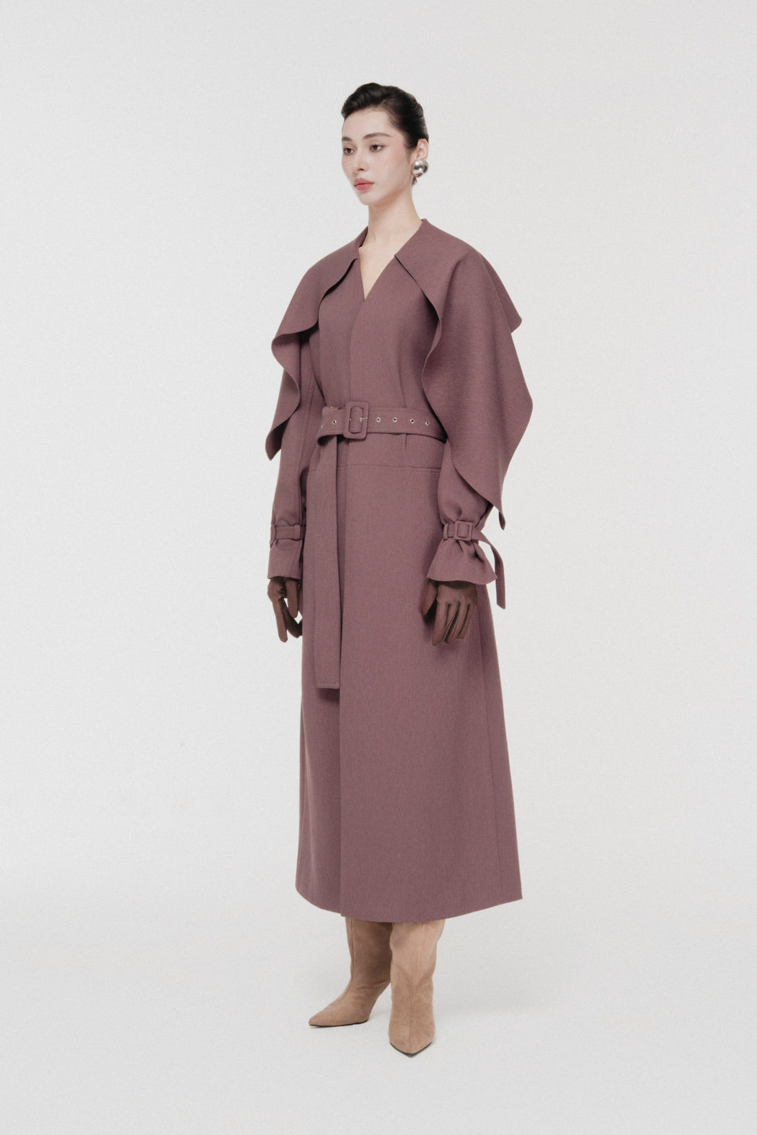 Cape-Collar Structured Trench Coat in Hazelnut