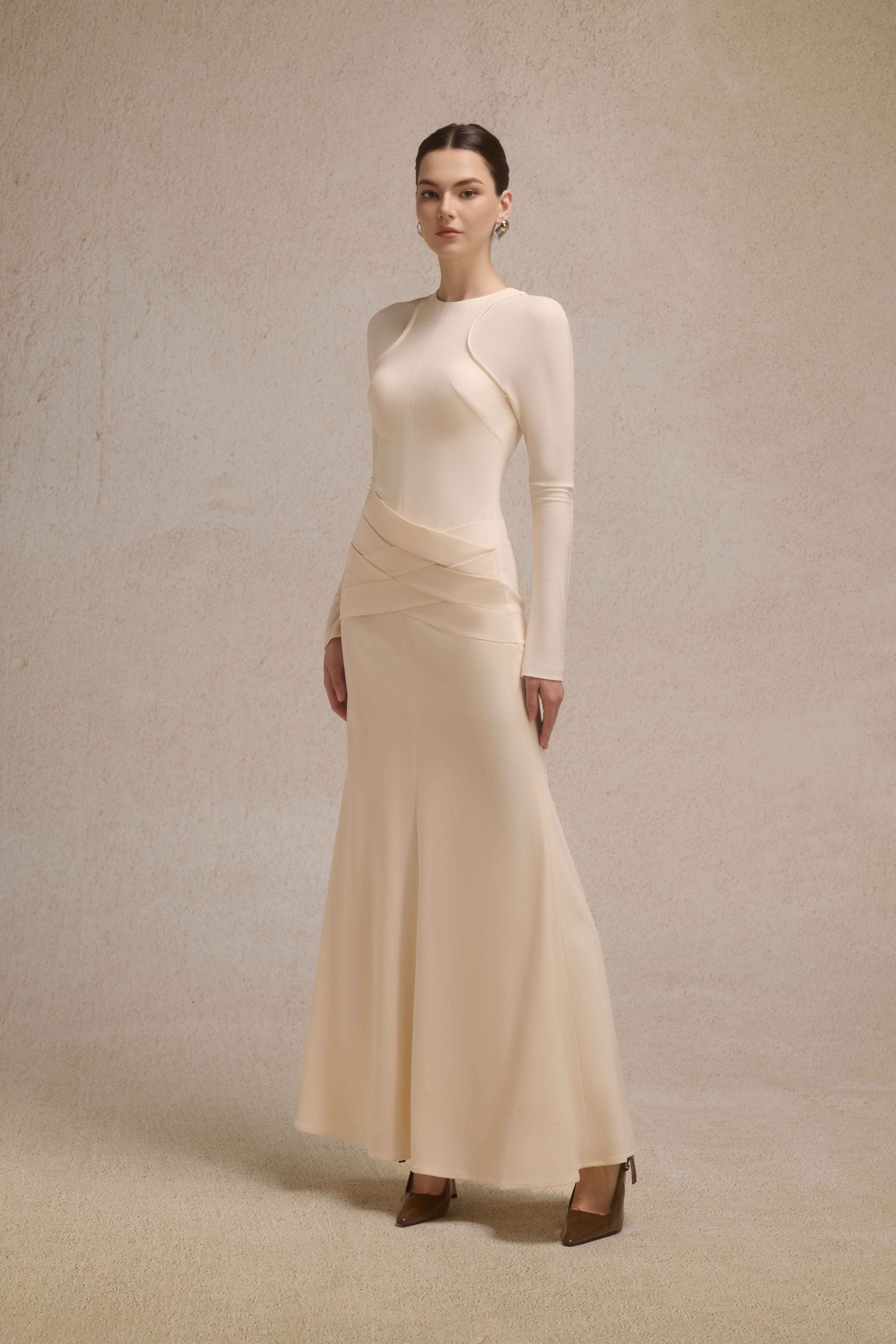 Nyra Lace-Up Midi in Cream