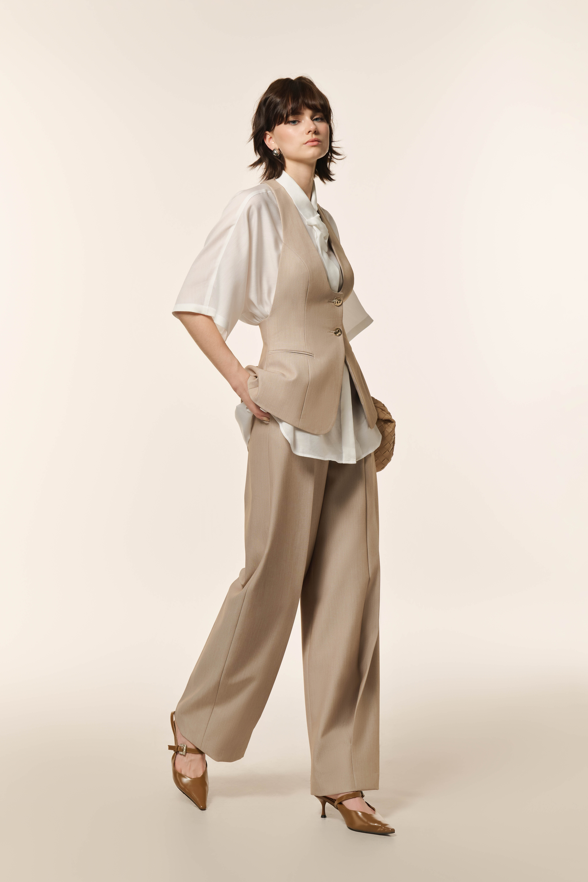 Airglow Short Sleeve Shirt, Ease Cocoon Pants & Ease Gilet in Almond Milk 3 Pcs Set
