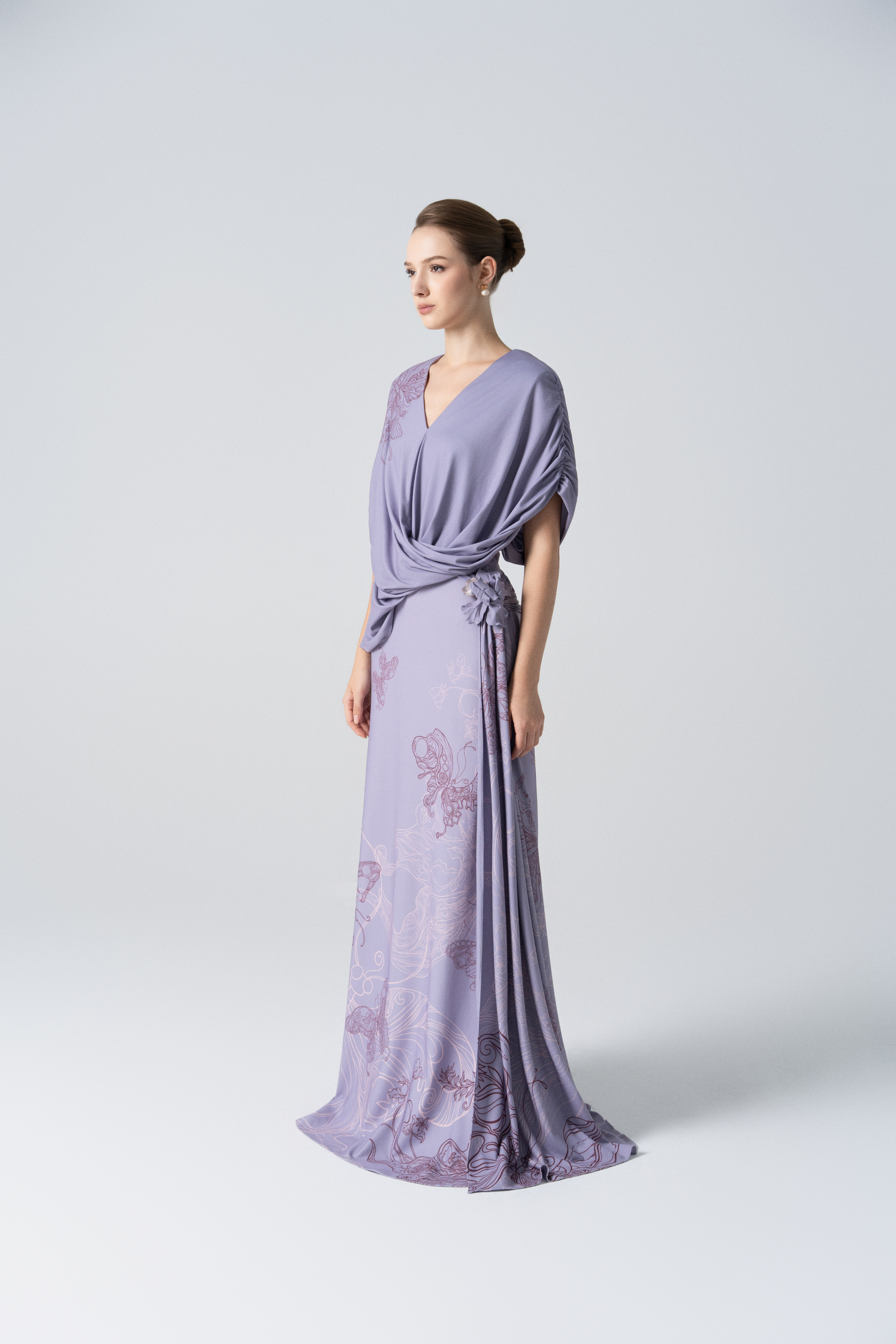 Amethyst Glow Fishtail Dress in Pale Peach