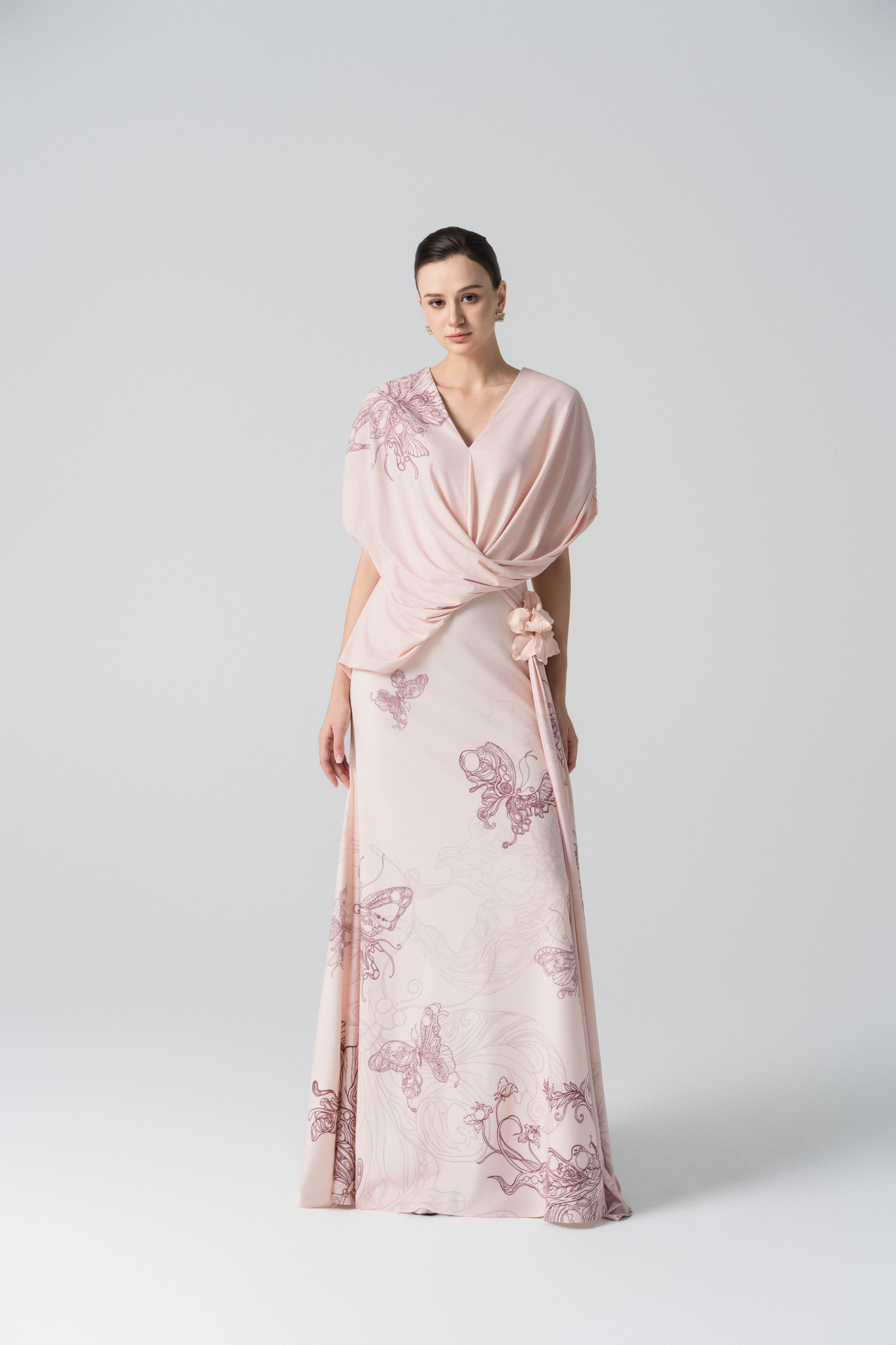 Amethyst Glow Fishtail Dress in Pale Peach