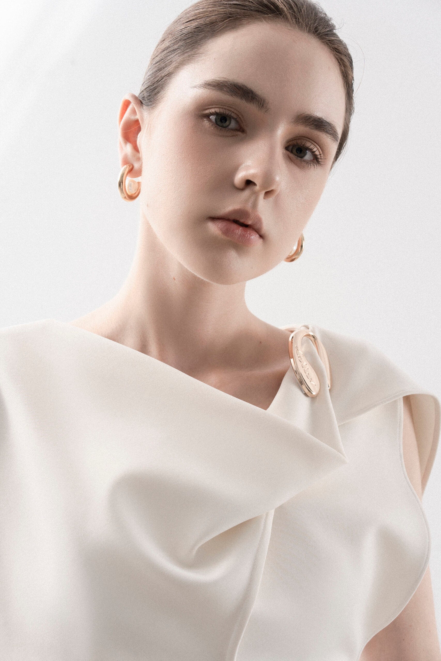 Annata Asymmetrical Cape Sleeves Blouse
