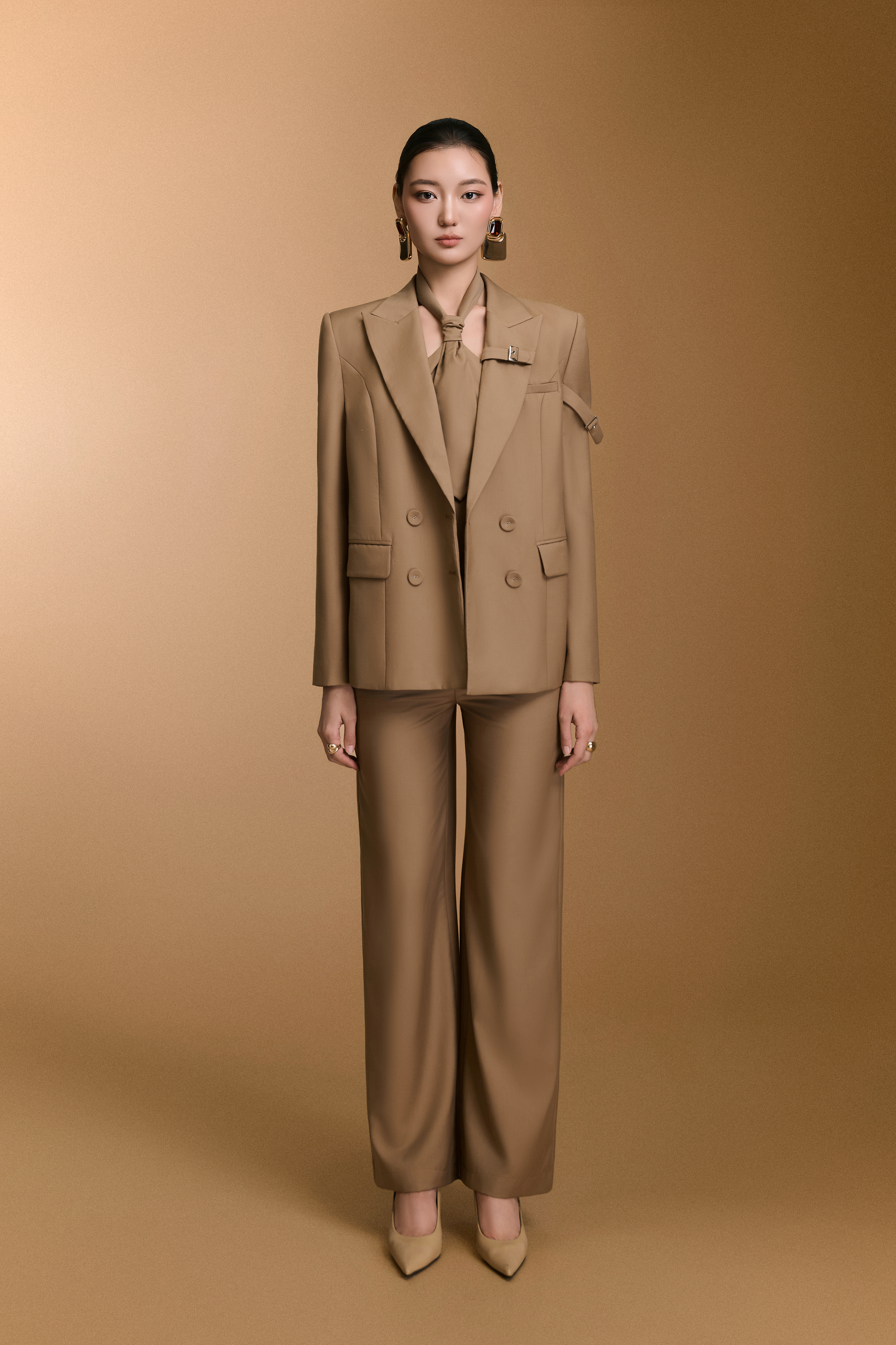 Nora Top & Ceci Blazer & pants