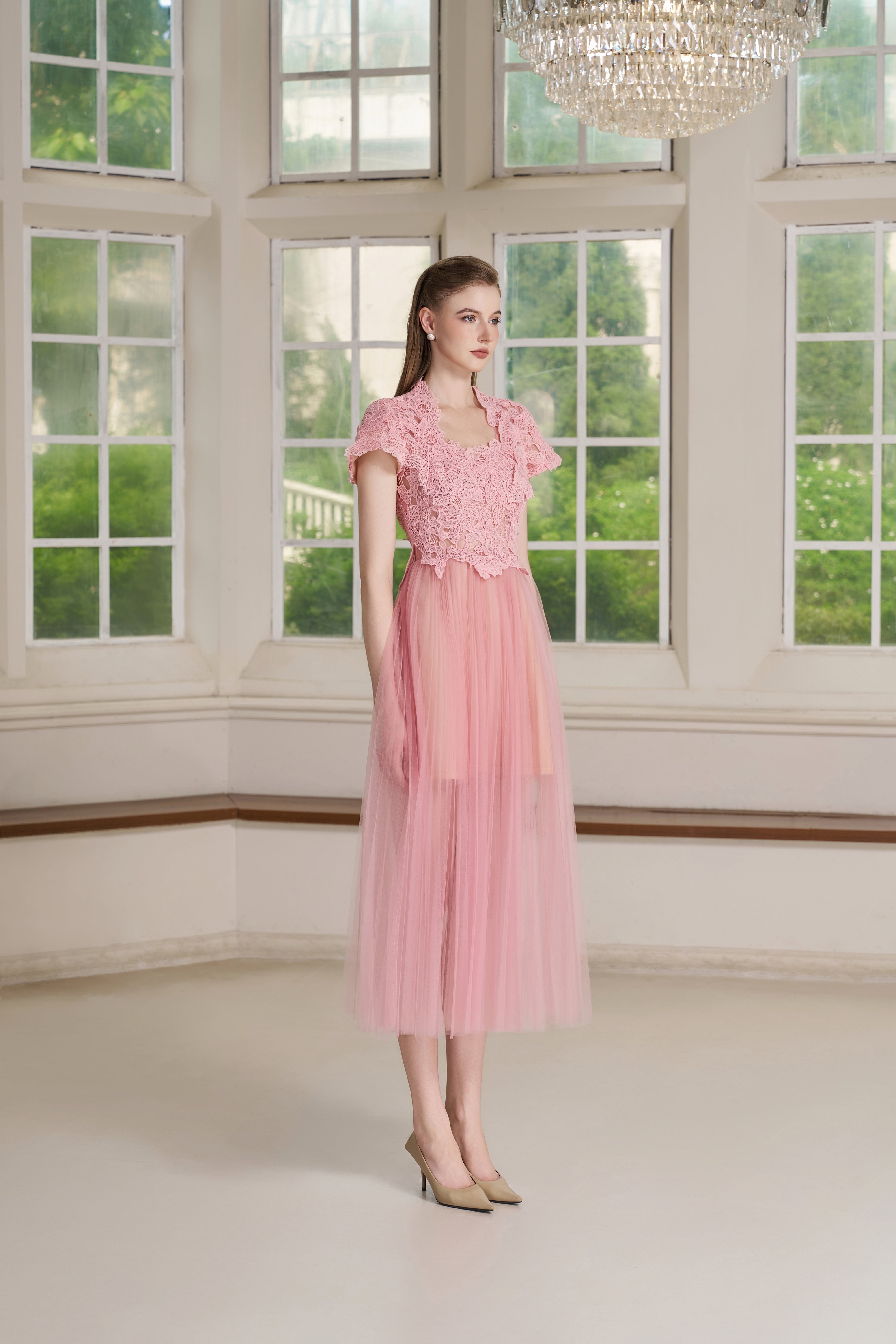 Niven Dress – Petal Pink Midi Dress