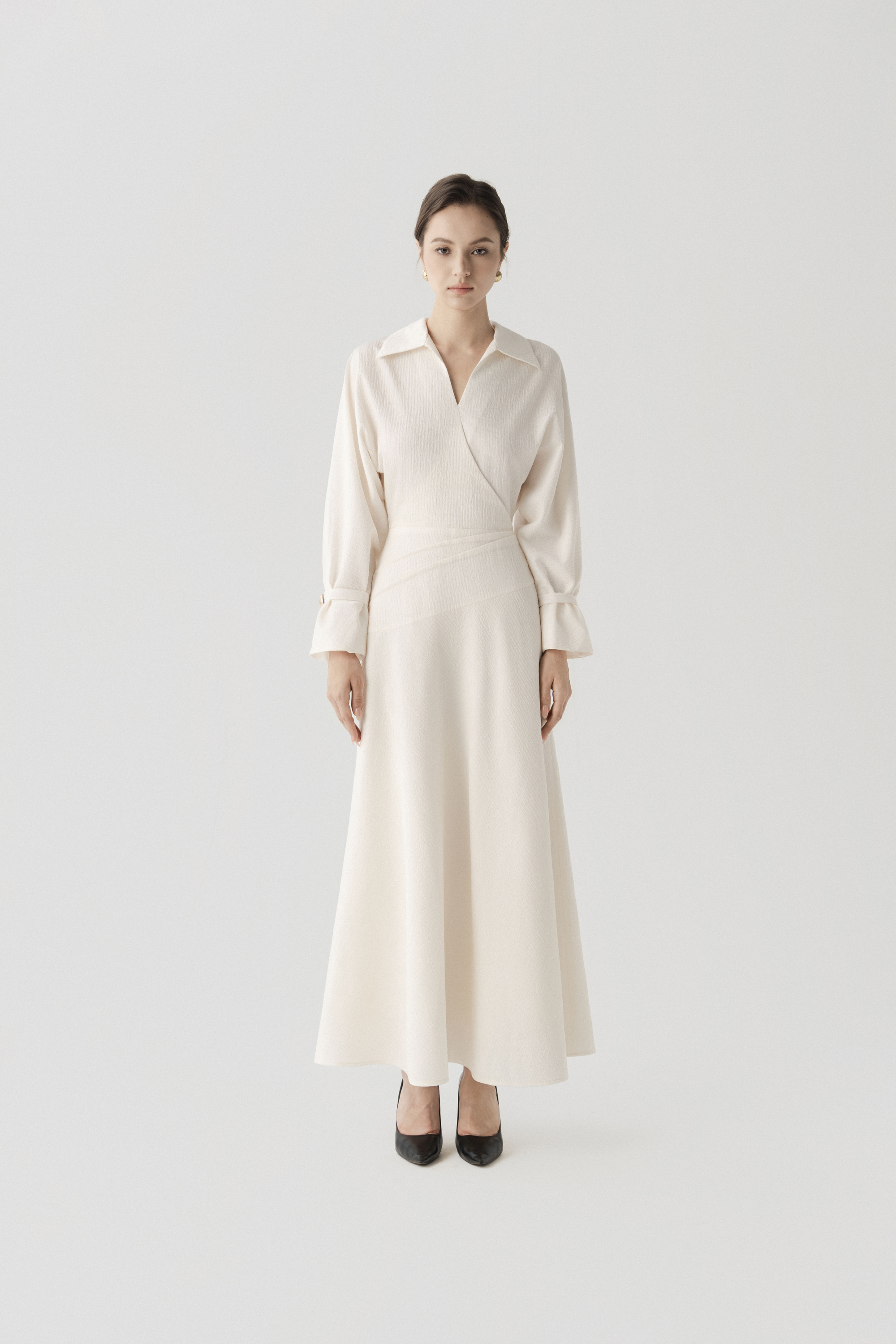 Dewlight Midi Dress in Cream