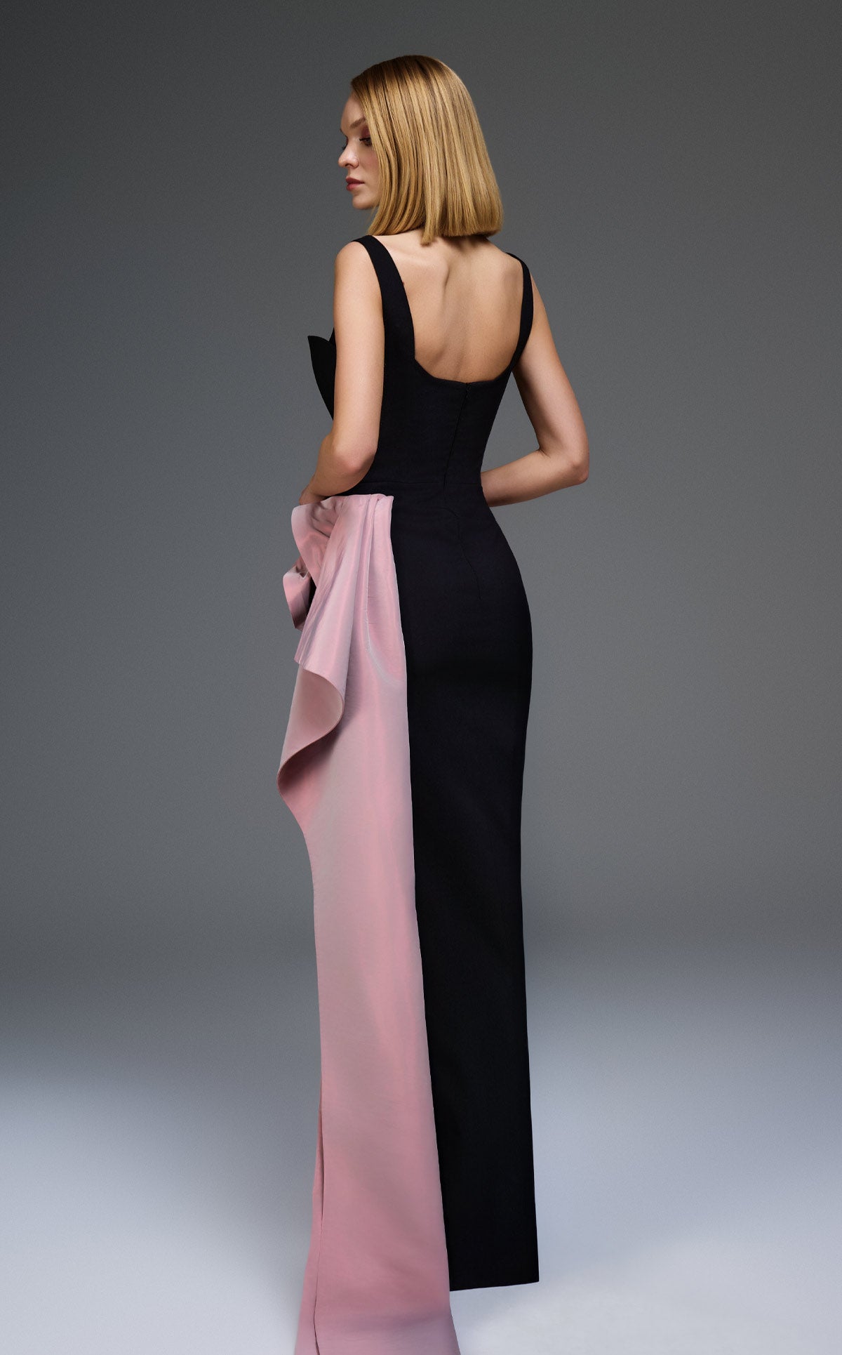 Fitted Column Gown with Wavy Tassel Train E0117