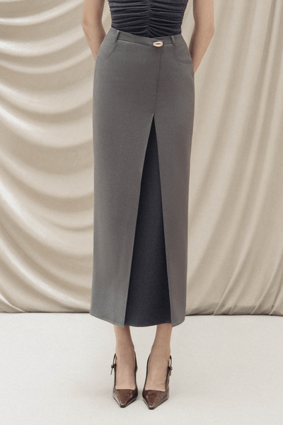 Folded-Slit Sculpted Pencil Skirt | Monument Bezel Design