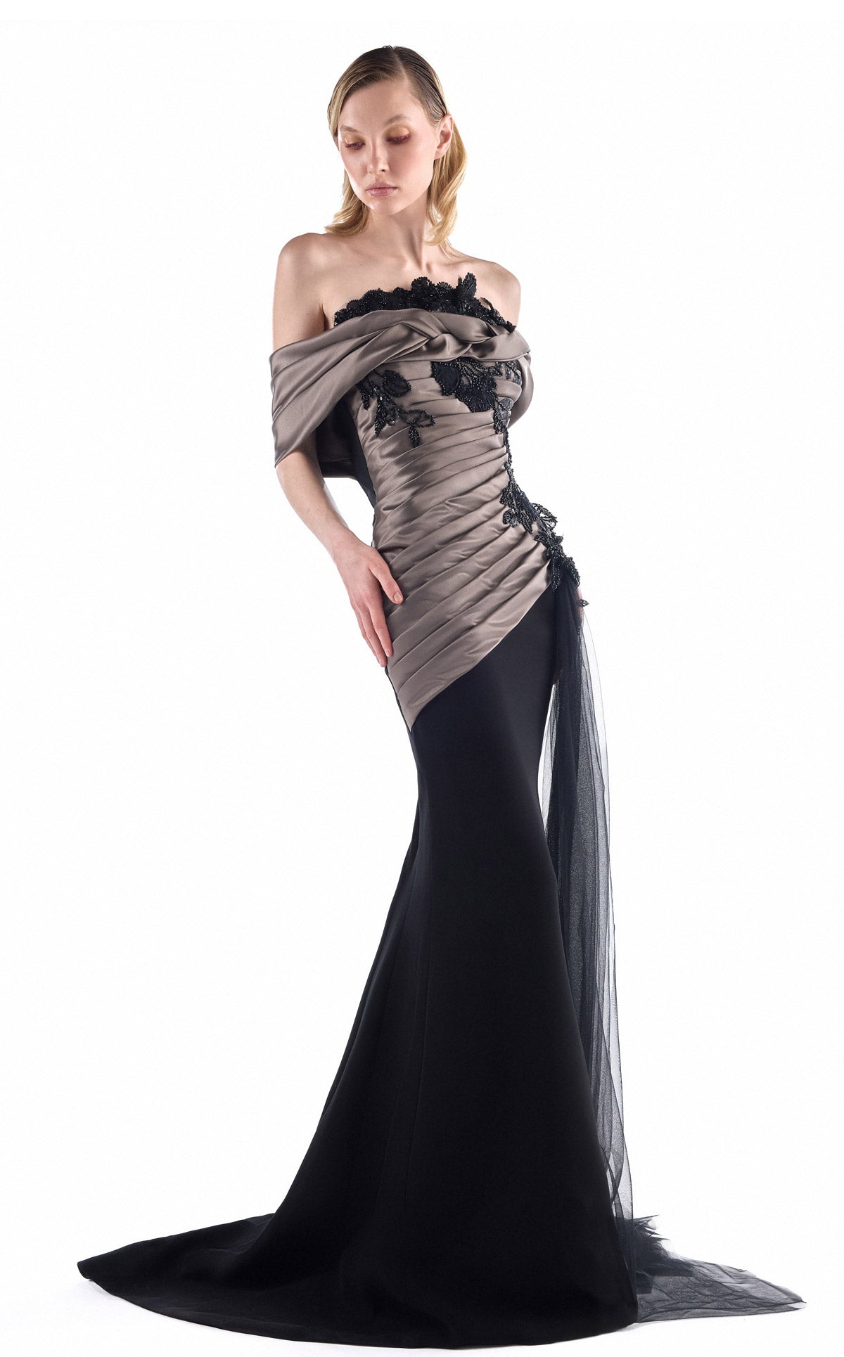 Gaby Charbachy G2228