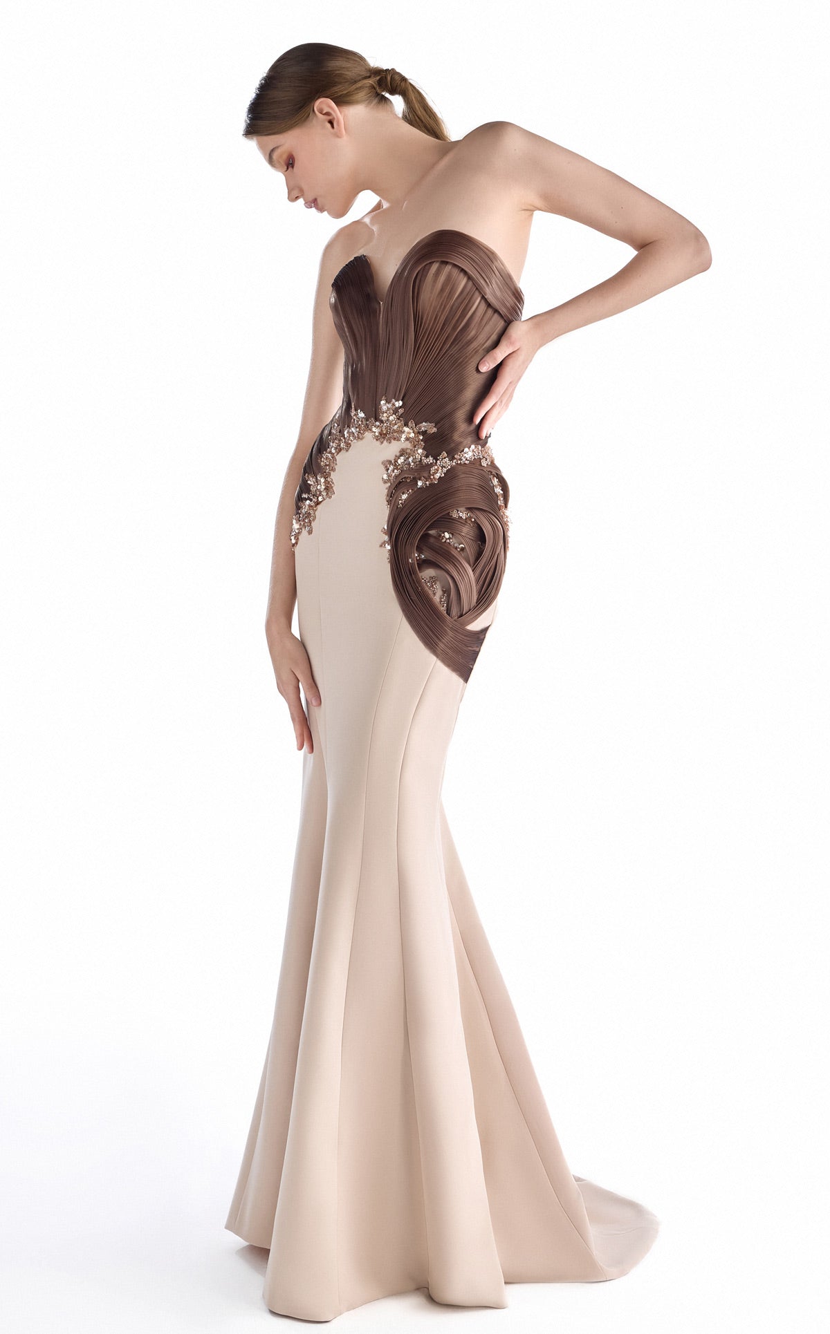 Gaby Charbachy G2253