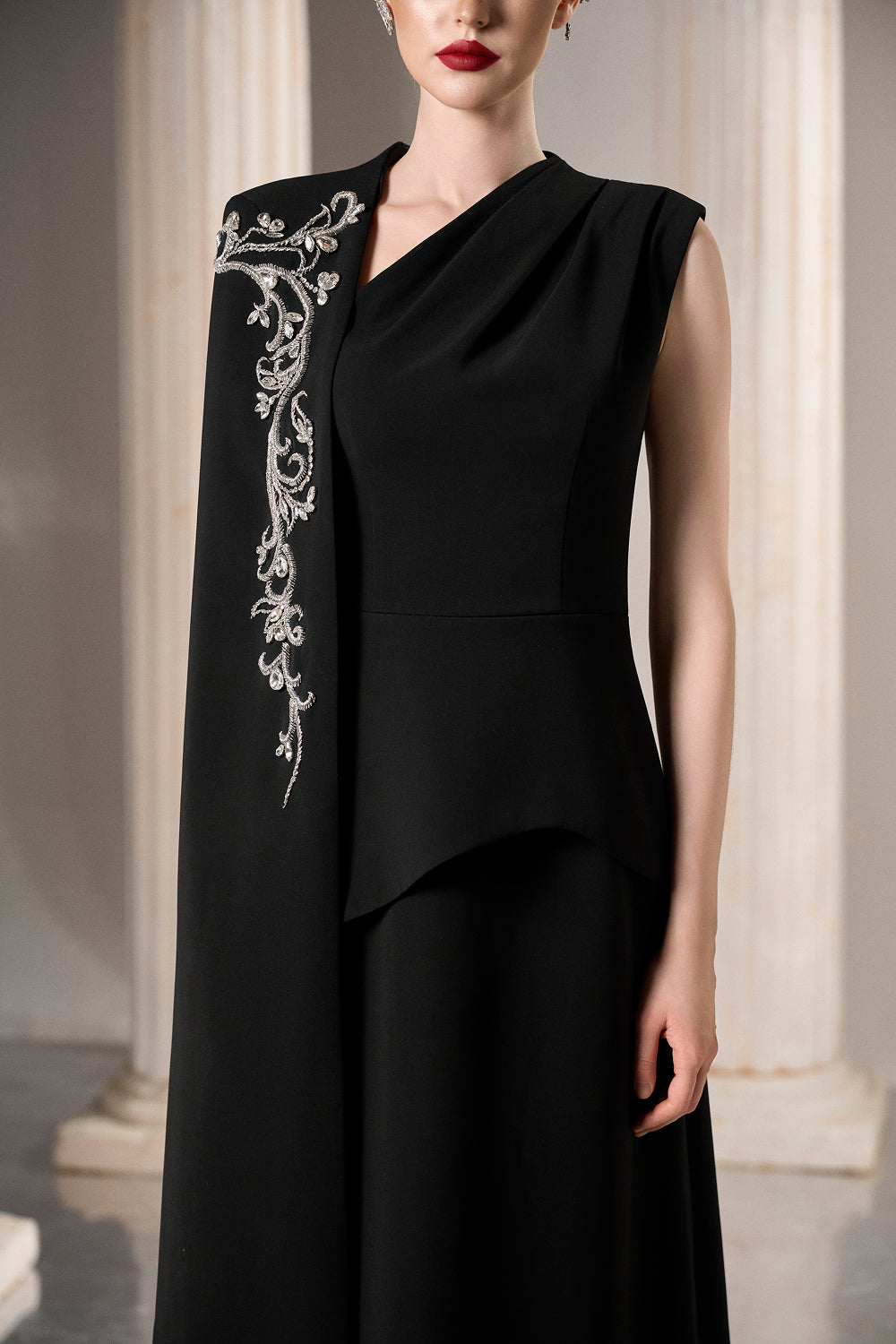 Dress Fitted black evening gown asymmetric beaded drape