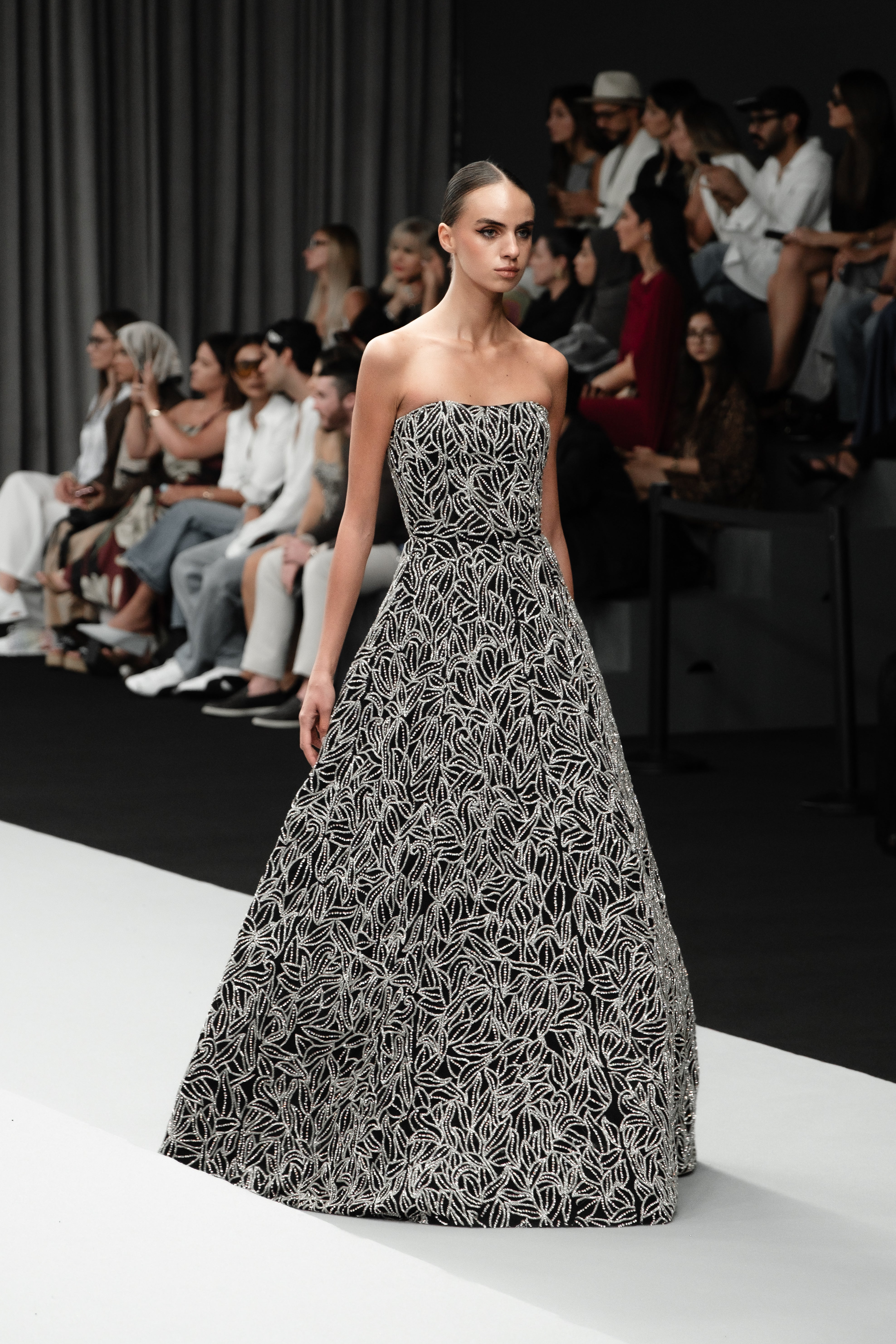 Chic & Holland Style HF110423A