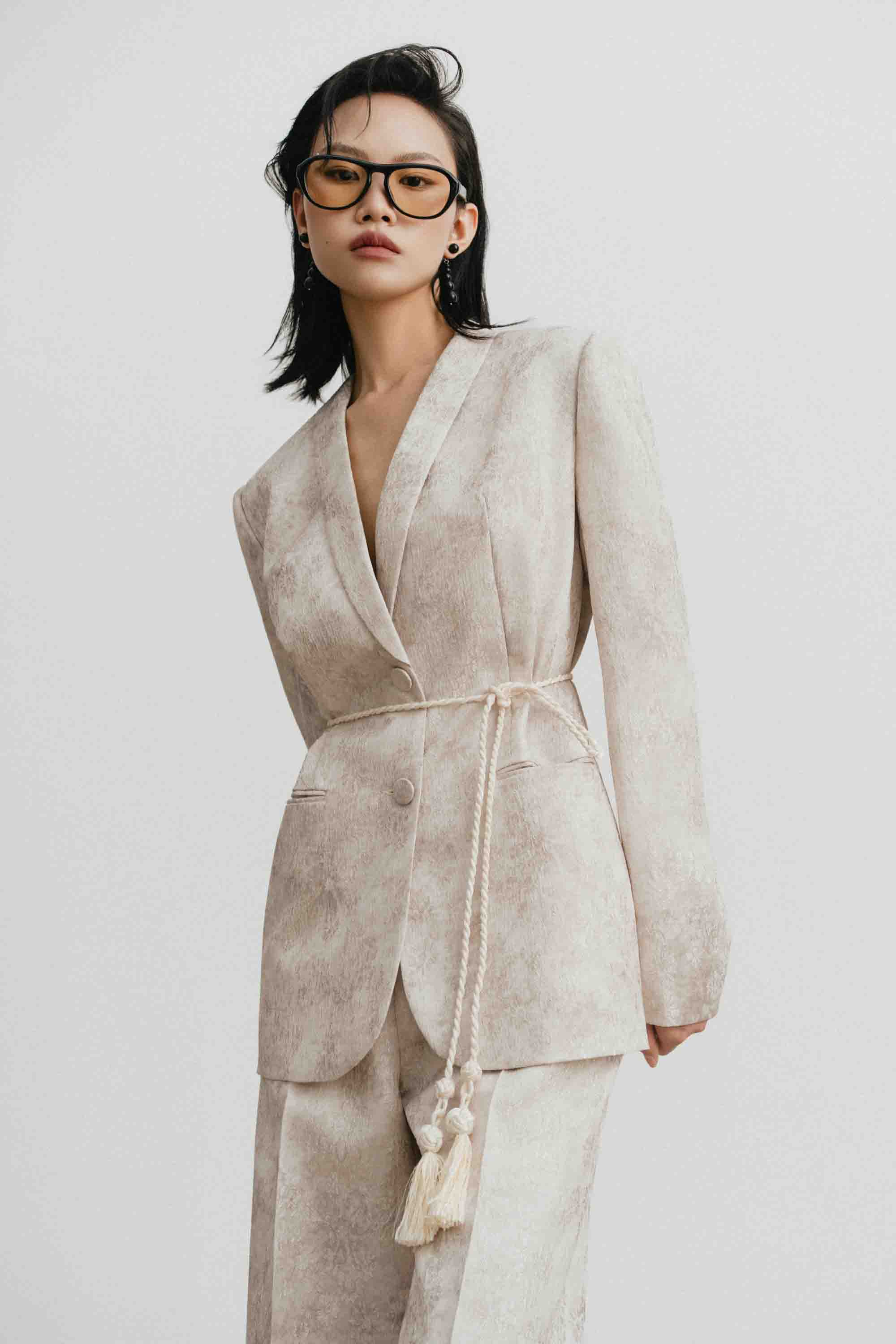 Jacquard V-Neck Blazer