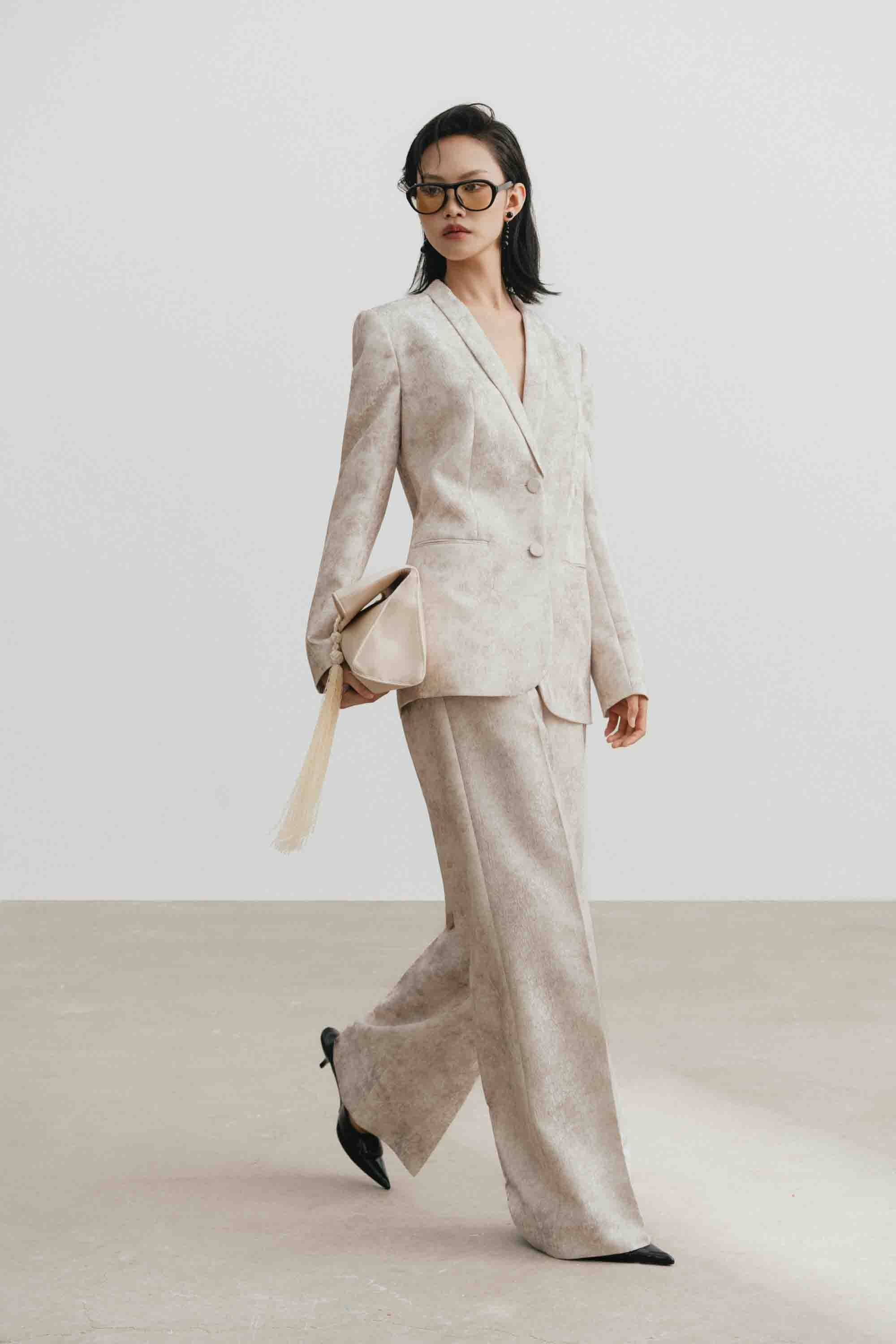 Jacquard V-Neck Blazer Set Design