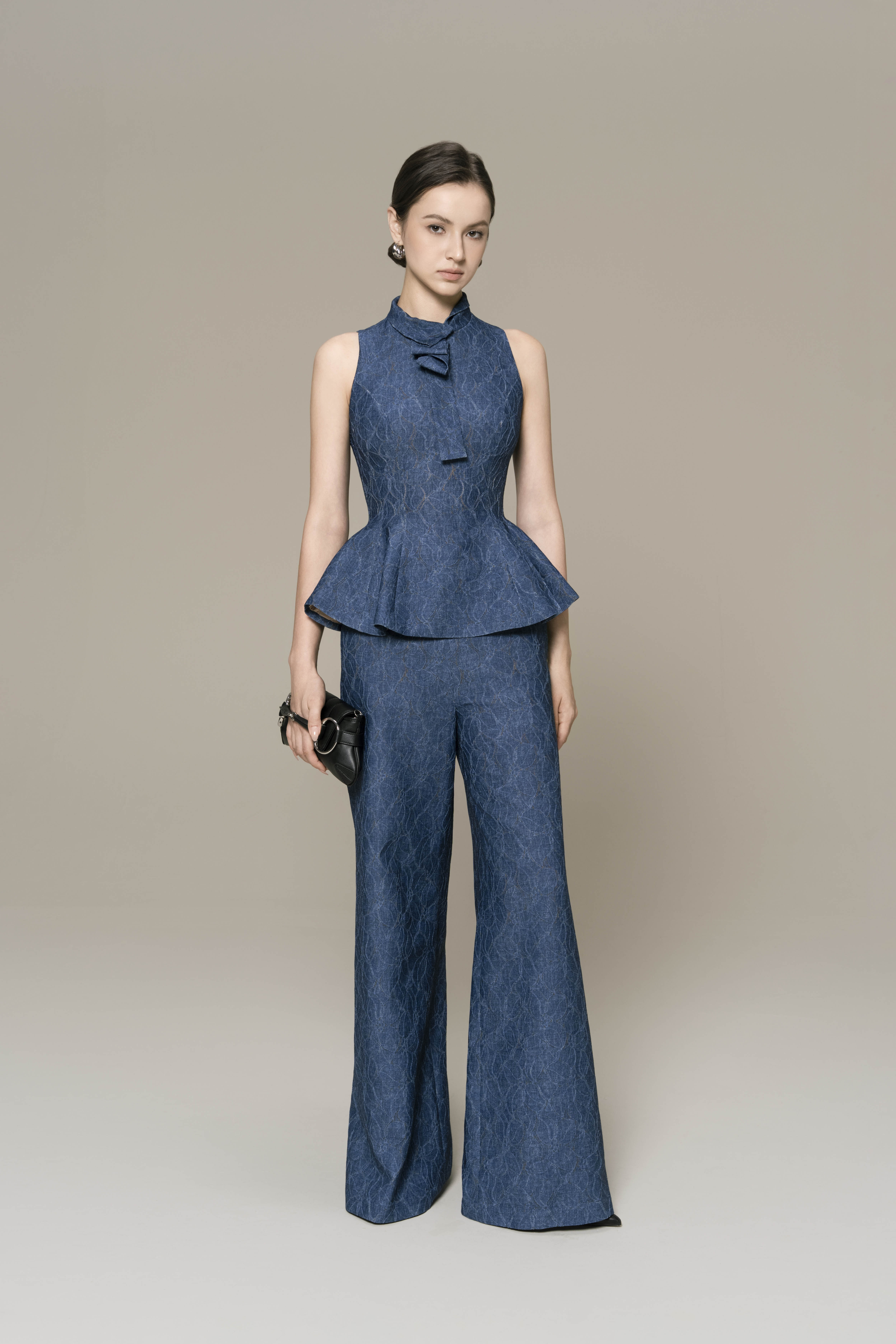 Floral Denim sleeveless Top & Basic Trousers