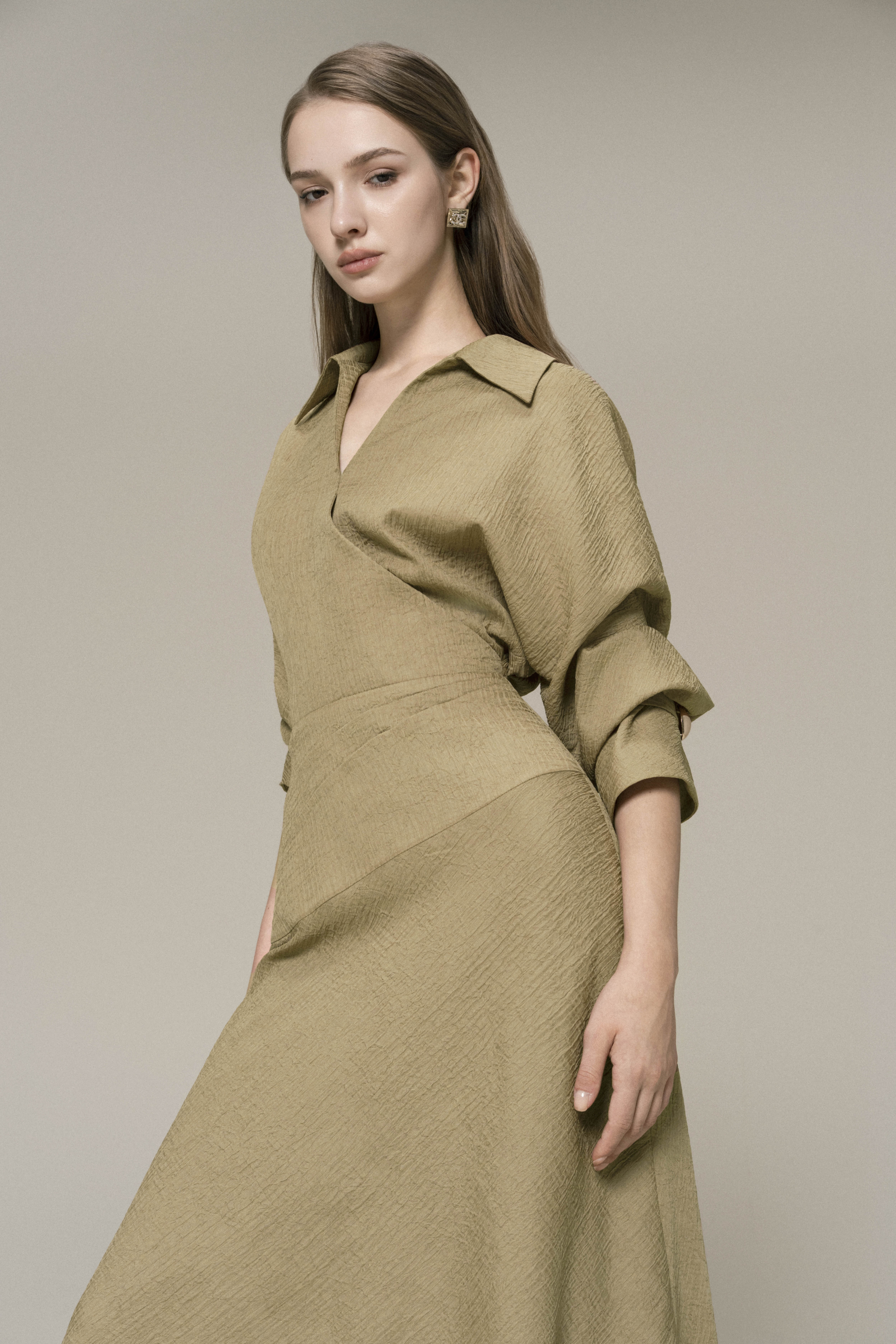 Dewlight Midi Dress in Warm Taupe