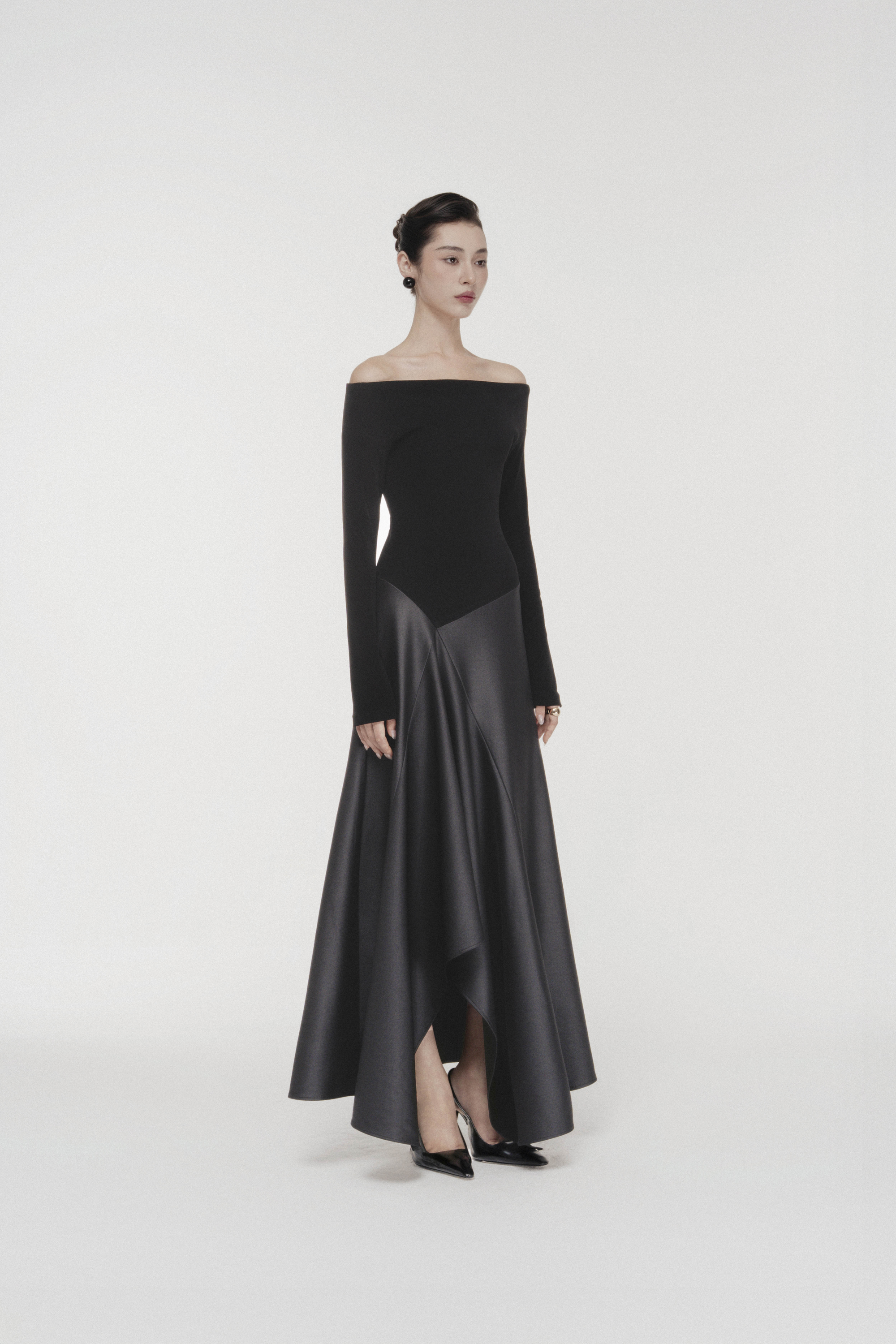 Asymmetric Off-Shoulder A-Line Midi in Black