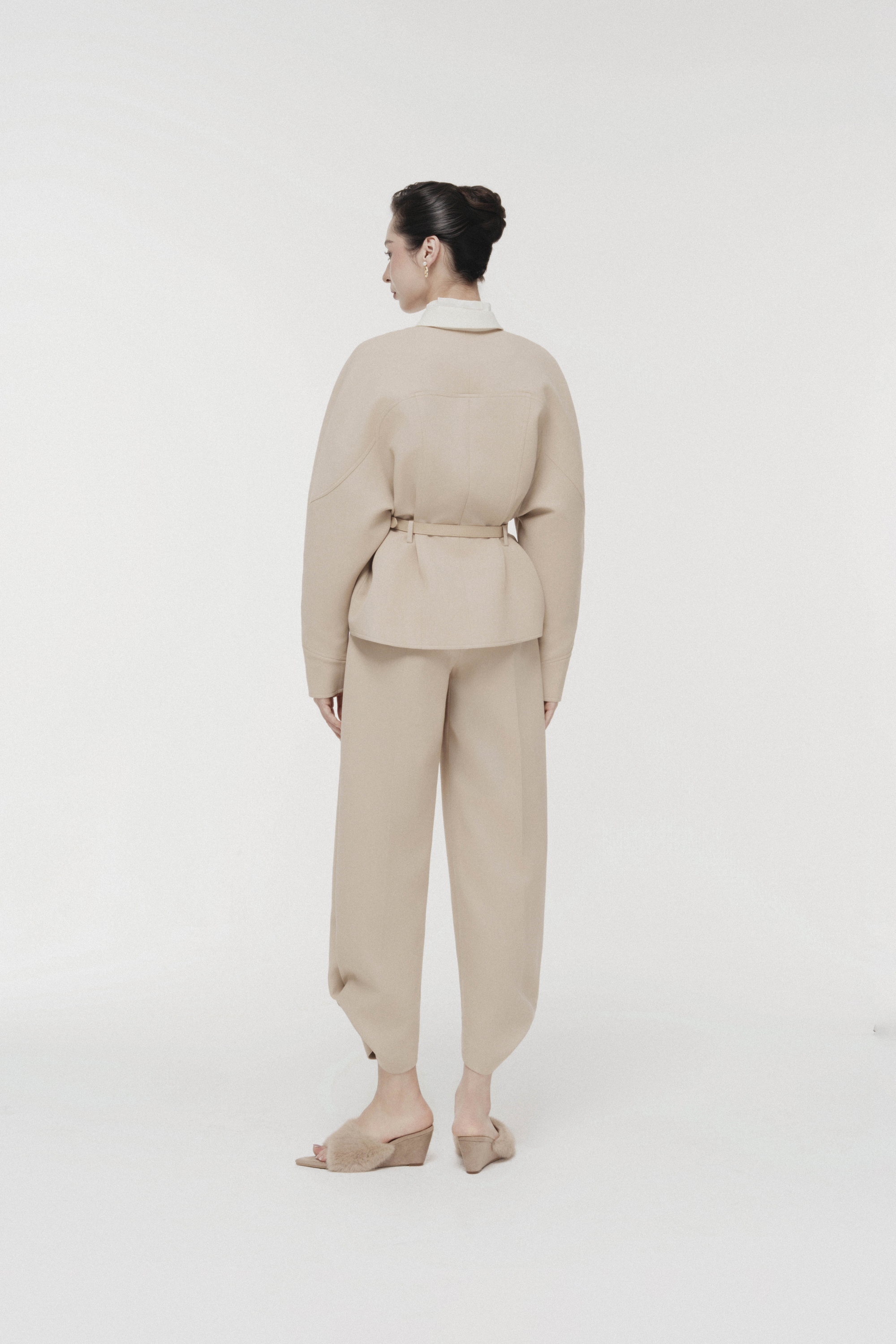 Quilted Structure Short Jacket & Pants in Hazelnut