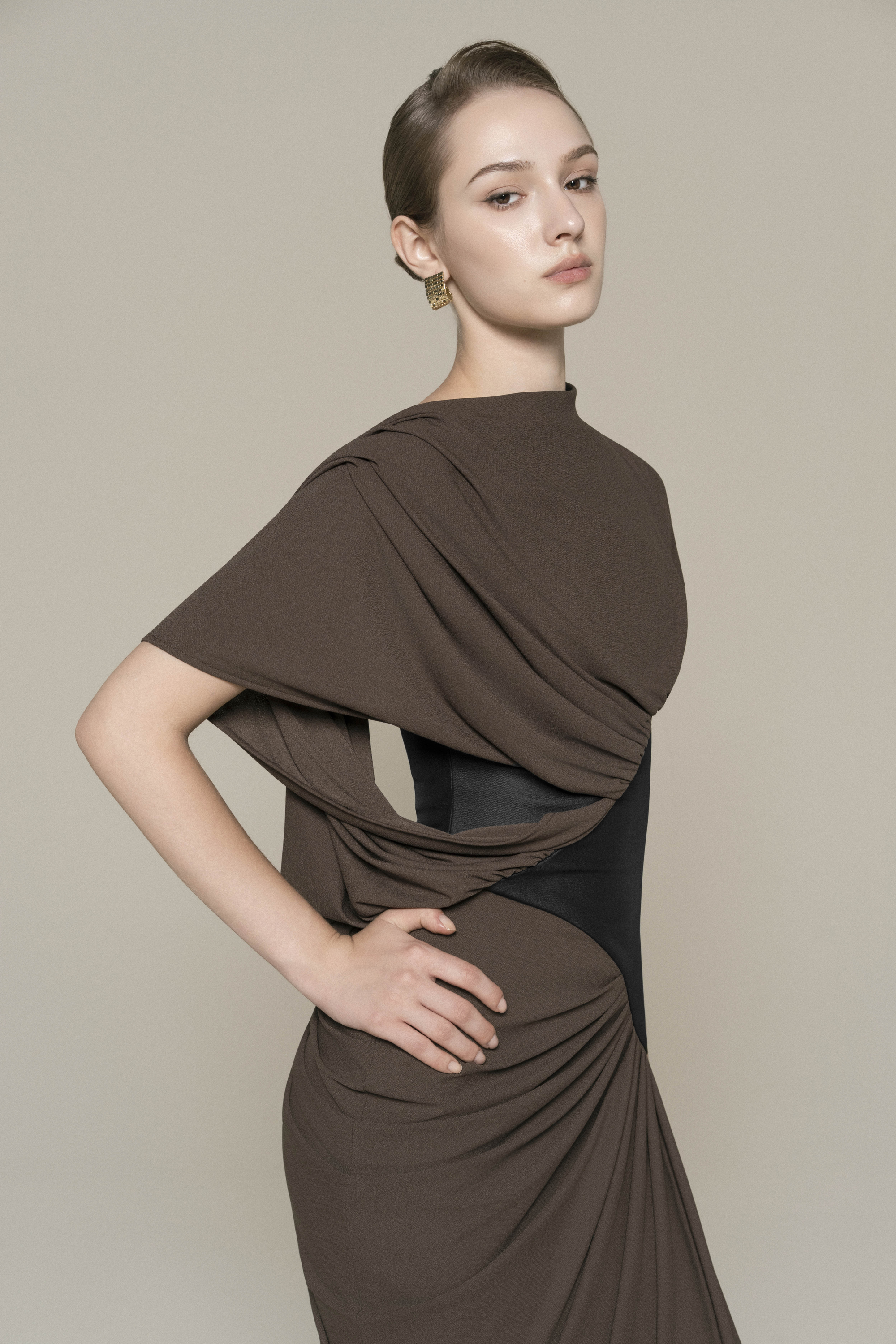 Umber Eclipse Midi Dress