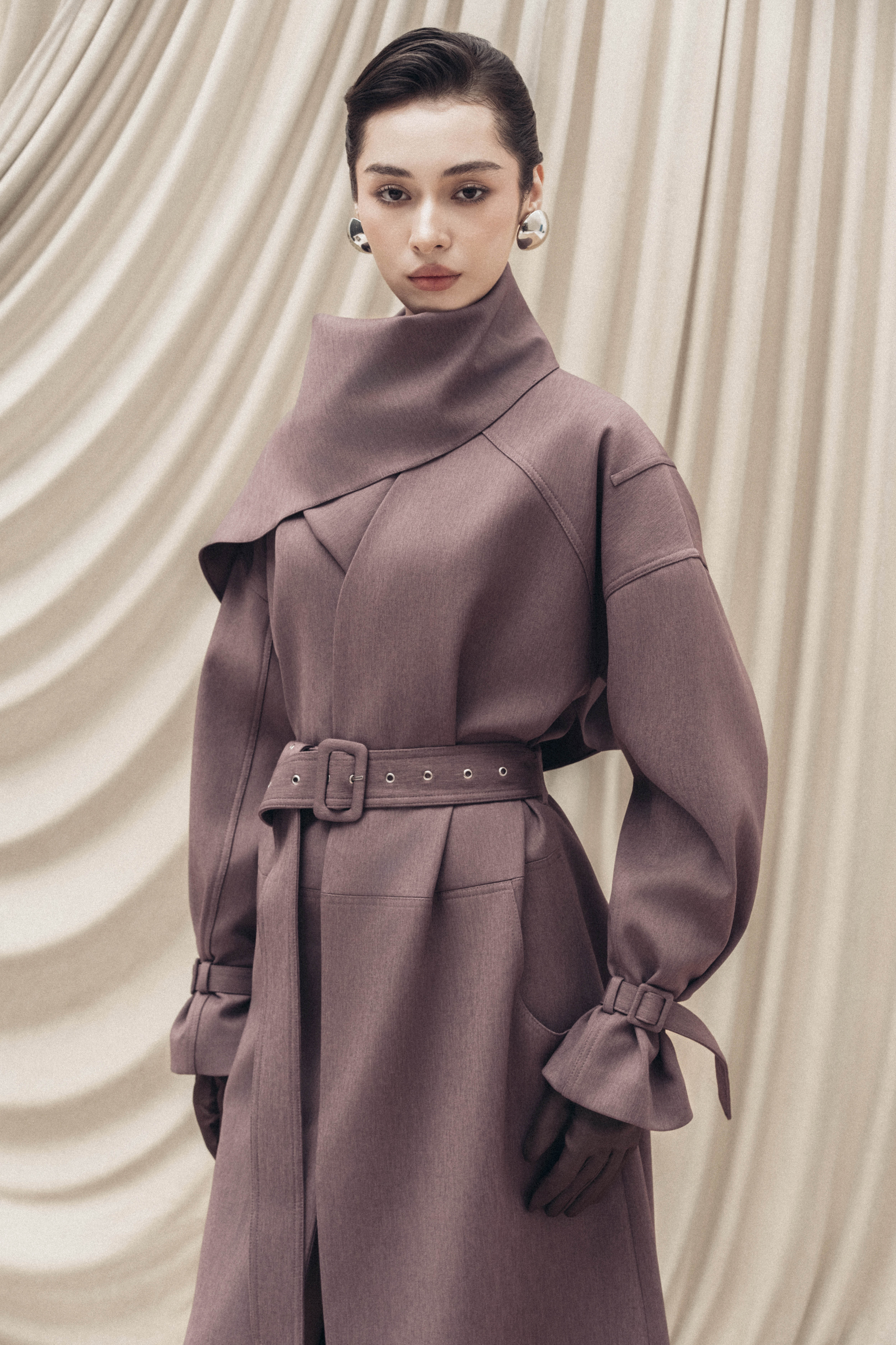 Cape-Collar Structured Trench Coat in Rose Taupe