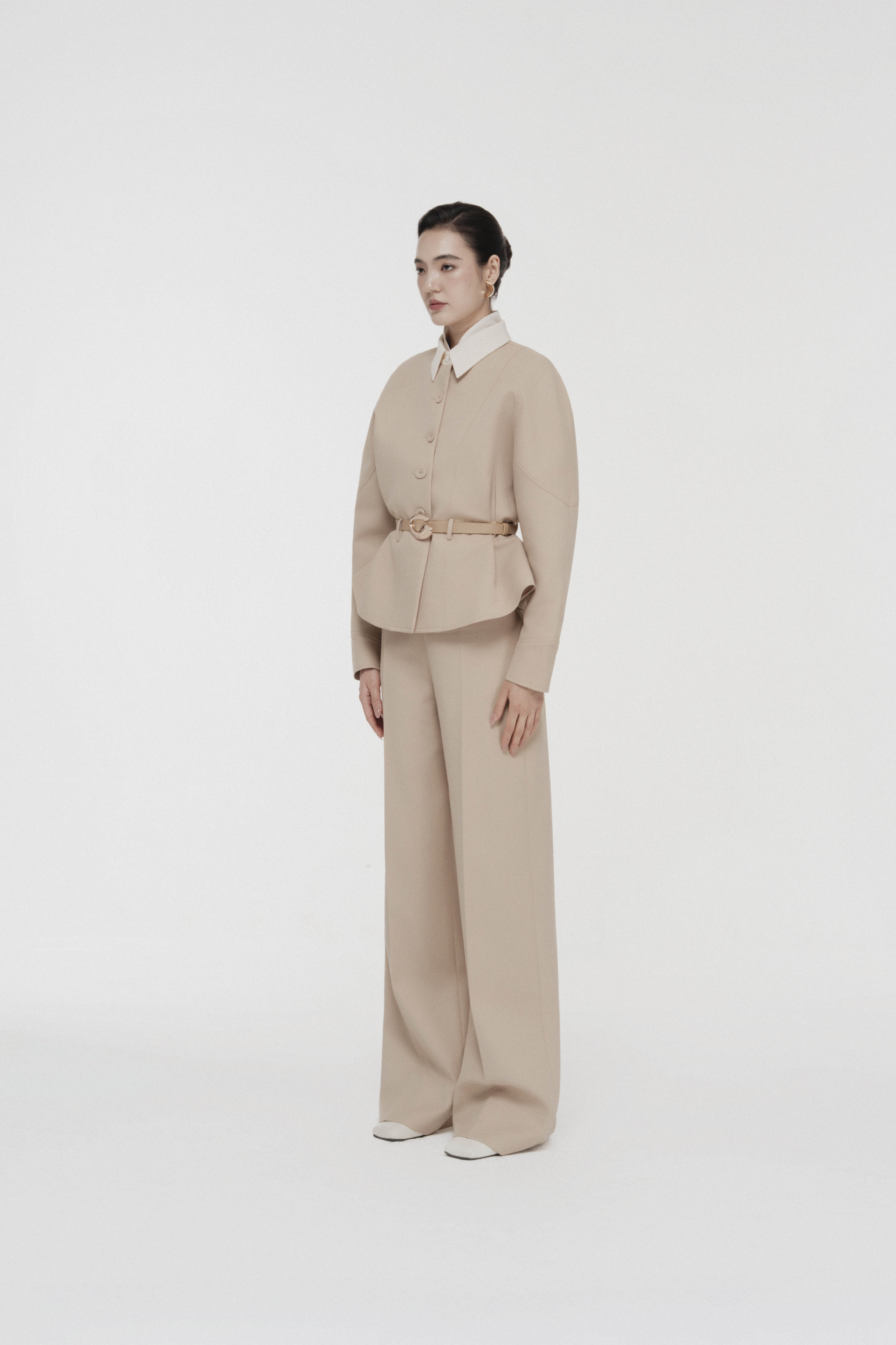 Quilted Structure Short Jacket & Leg Trousers in Hazelnut