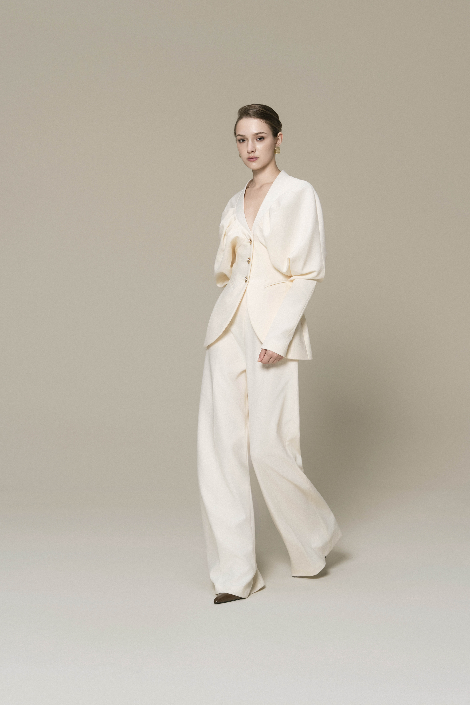 Luna Sculpted Blazer & Classic Pants