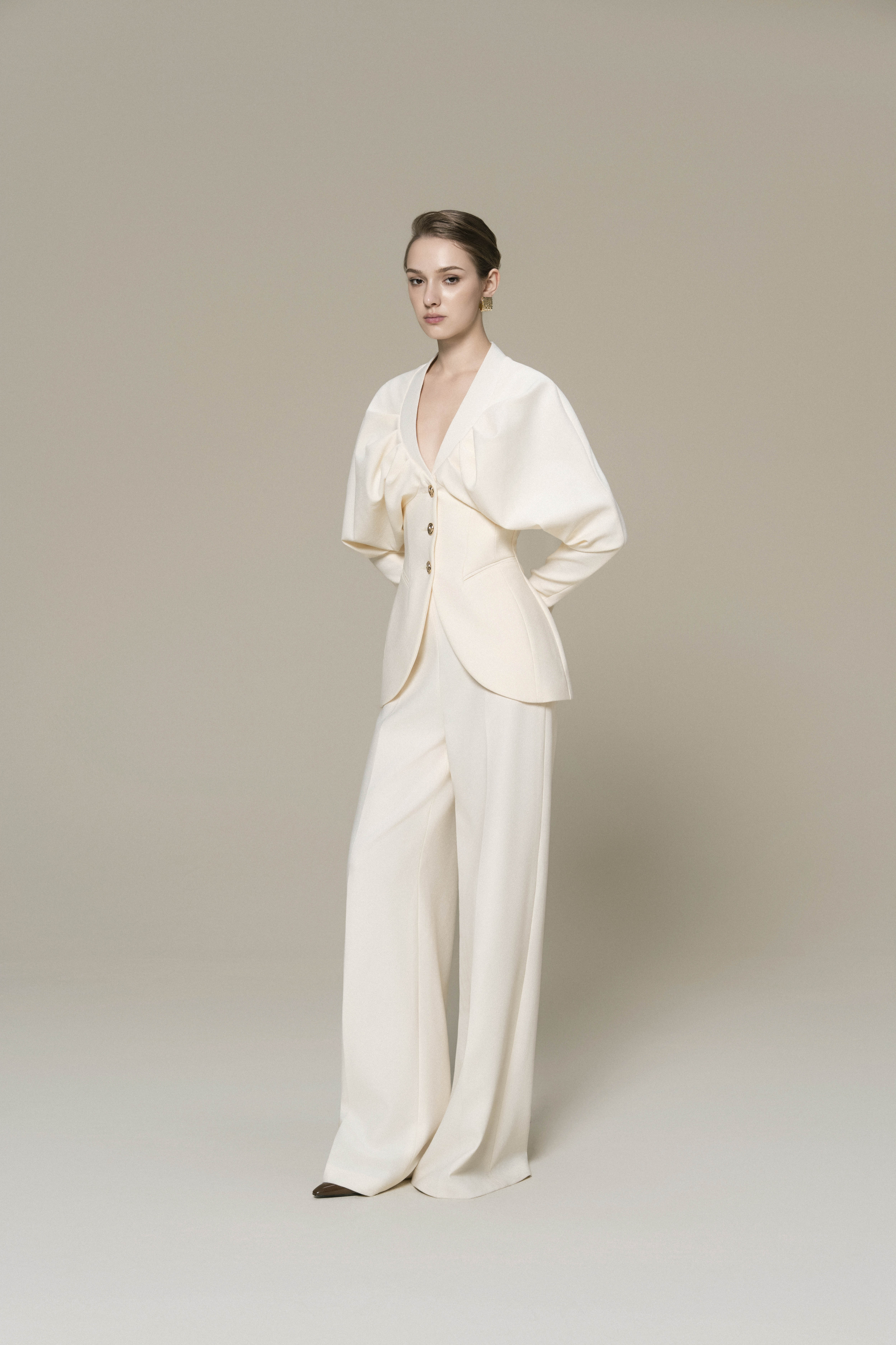 Luna Sculpted Blazer & Classic Pants