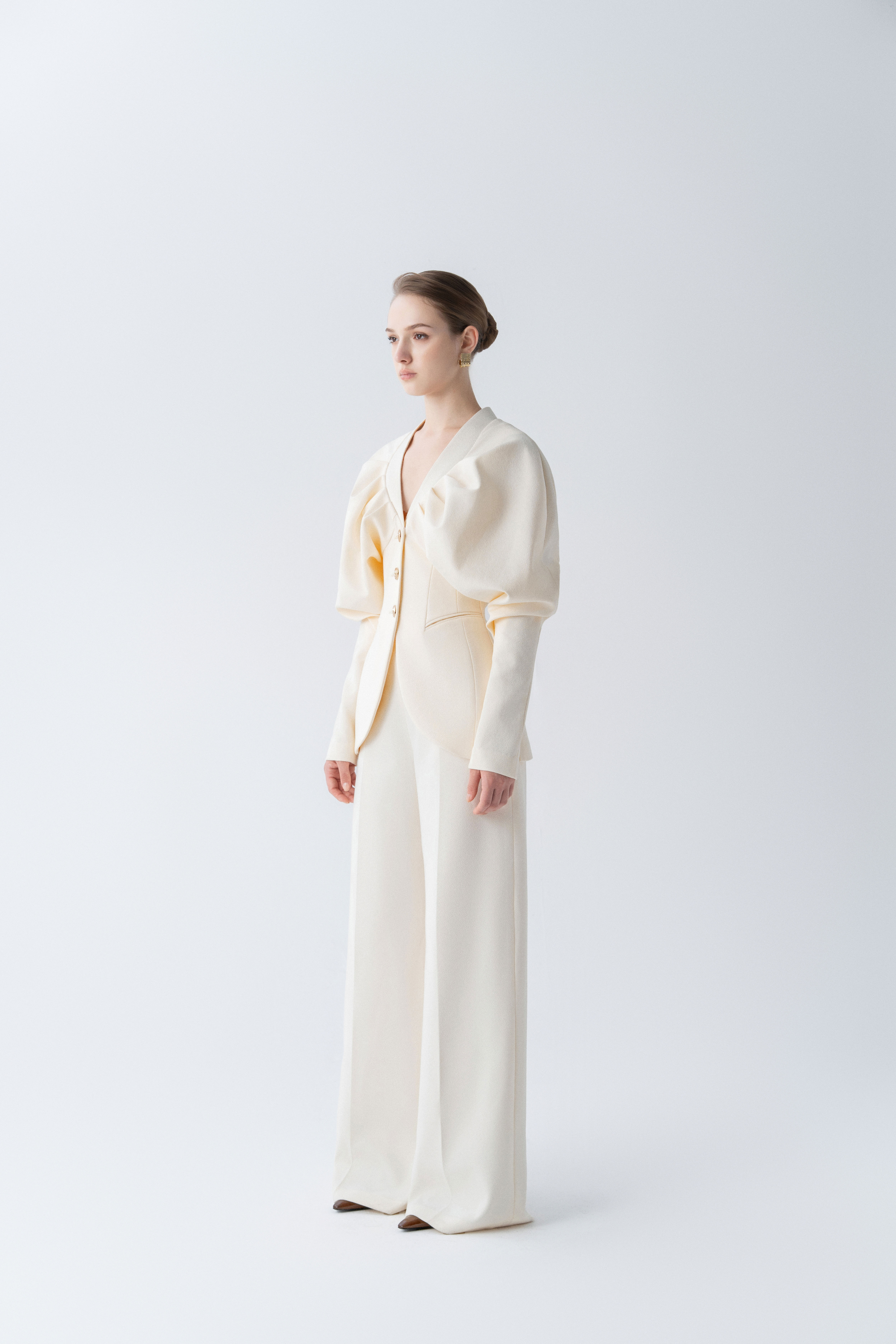 Luna Sculpted Blazer & Classic Pants