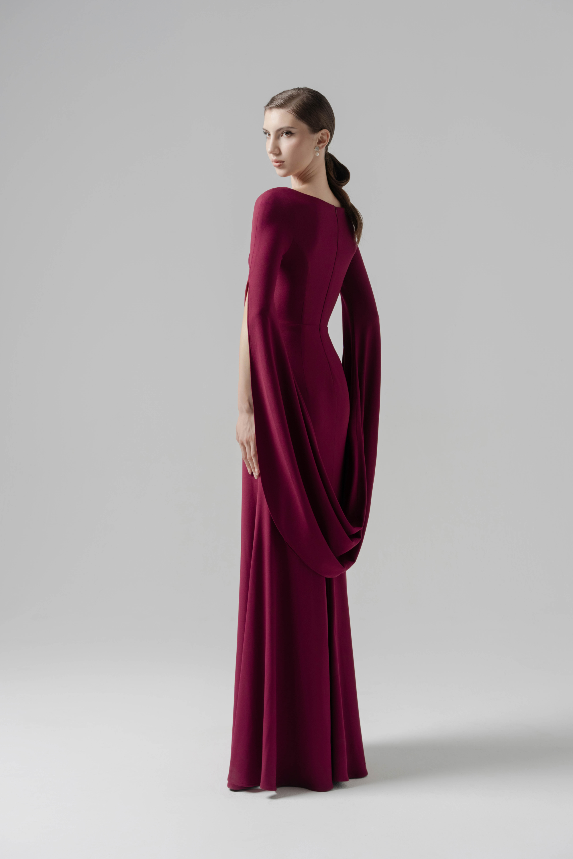 Moonlit Gaze Dress in Claret