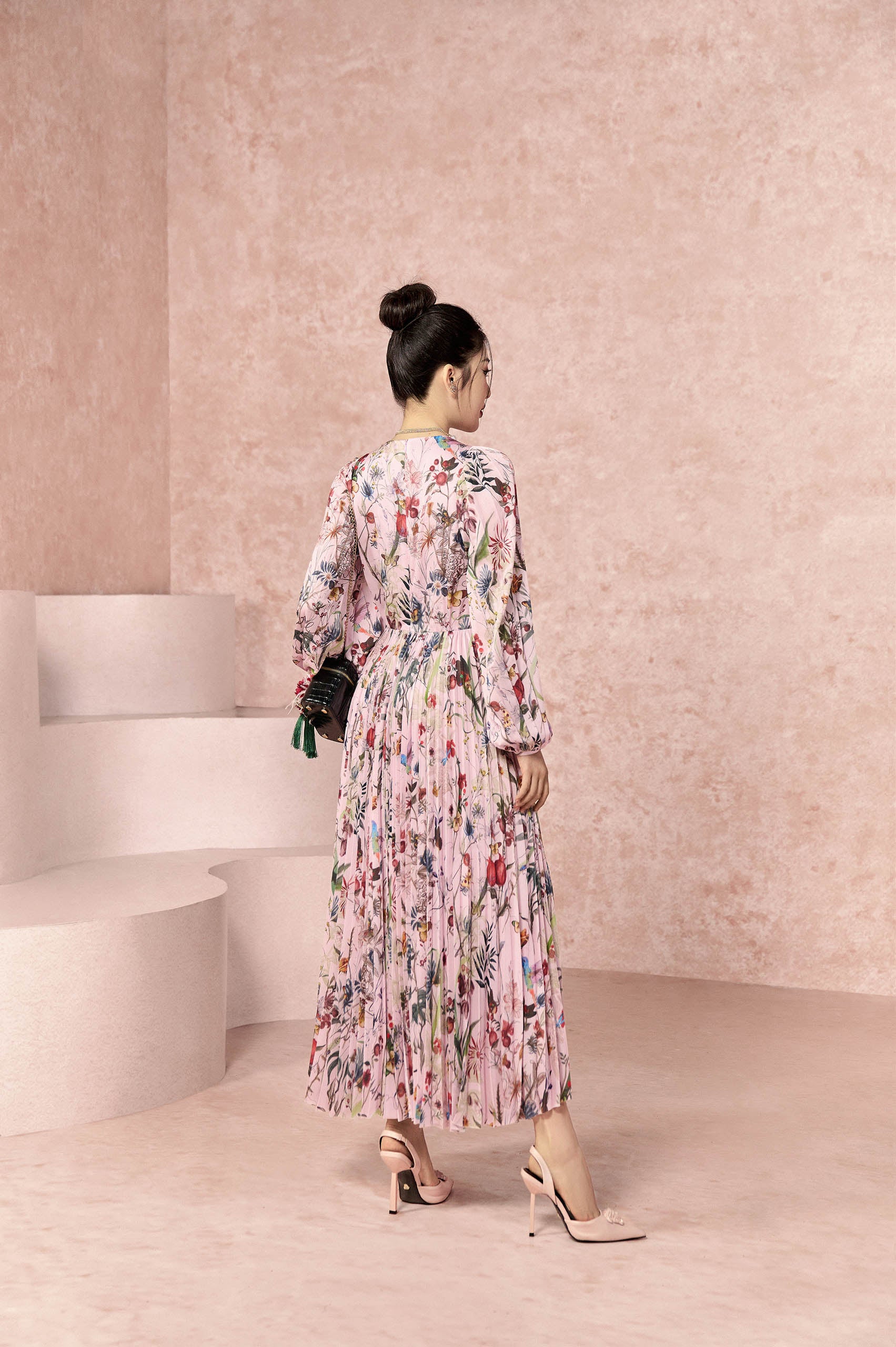 Lavender Pink Pleated Maxi Dress