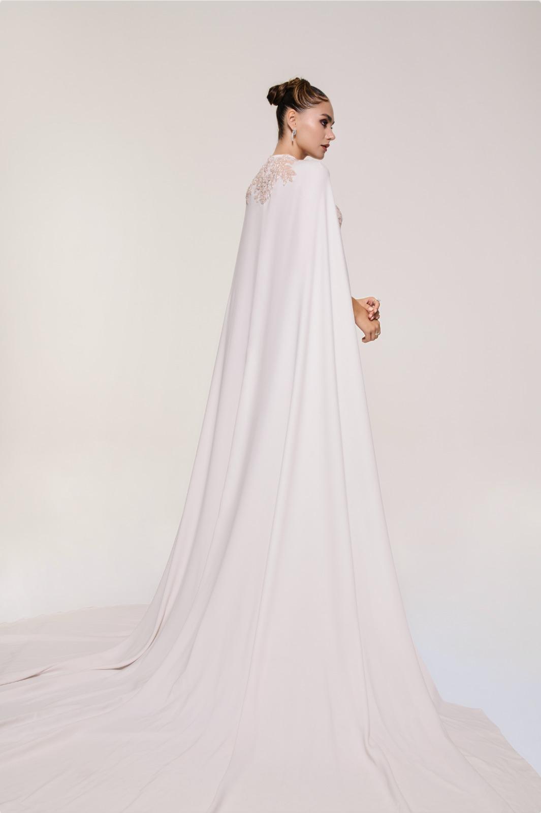 Li Beirut M1123 – Ivory Strapless Lace Mermaid Gown with Floor-Length Cape