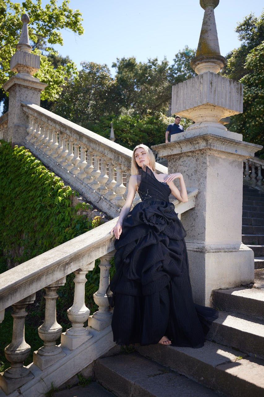 Li Beirut M1168 – One-Shoulder Pleated Tulle Couture Gown in Champagne & Black